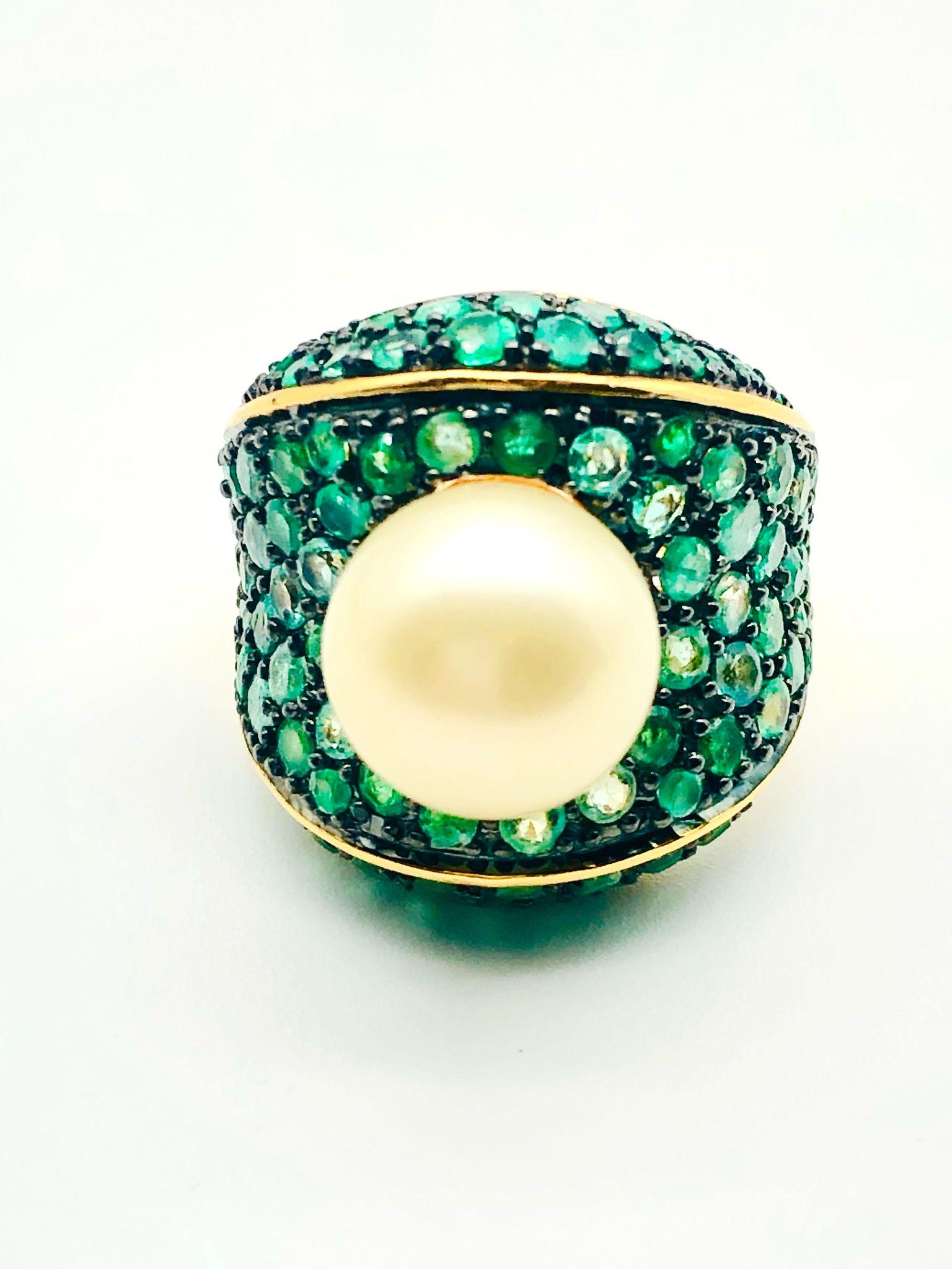 Brilliant Cut Bochic “Orient” Natural Emerald & South Sea Pearl Ring Set In 18K Gold & Silver For Sale