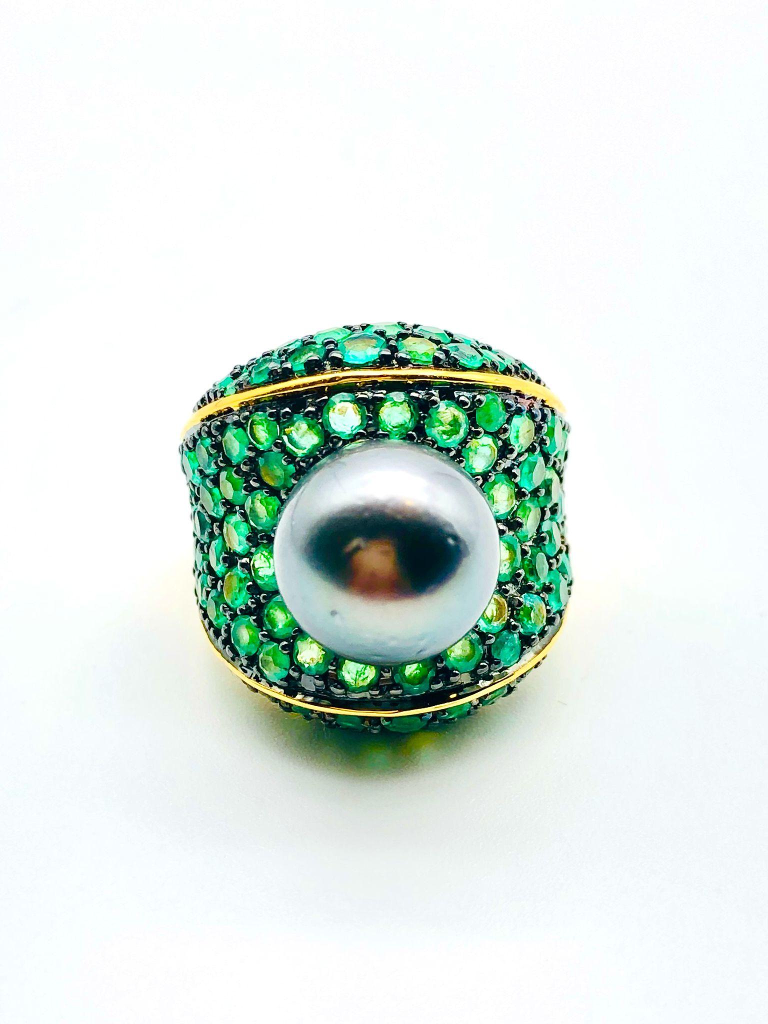 Bochic “Orient” Natural Emerald & Tahiti Pearl Ring Set In 18K Gold & Silver For Sale 1