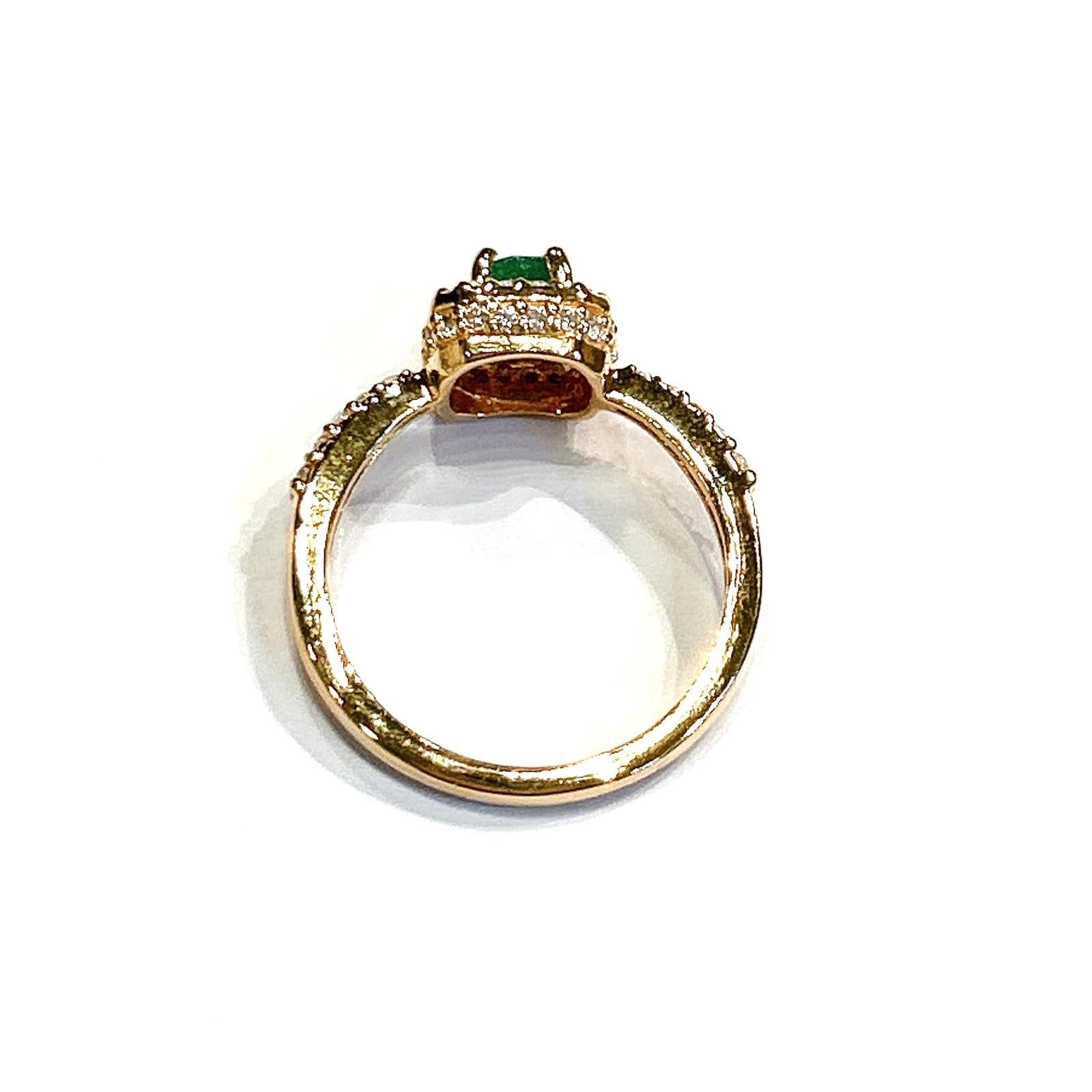 Bochic “Orient” Natural Emerald & Topaz Solitaire Ring Set In 18K Gold & Silver For Sale 5