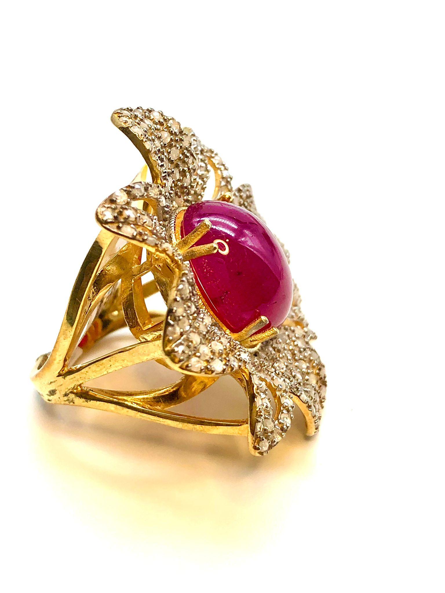 Barocco Bochic “Orient” Natural Ruby & Diamond Cocktail Ring Set In 18K Gold & Silver in vendita