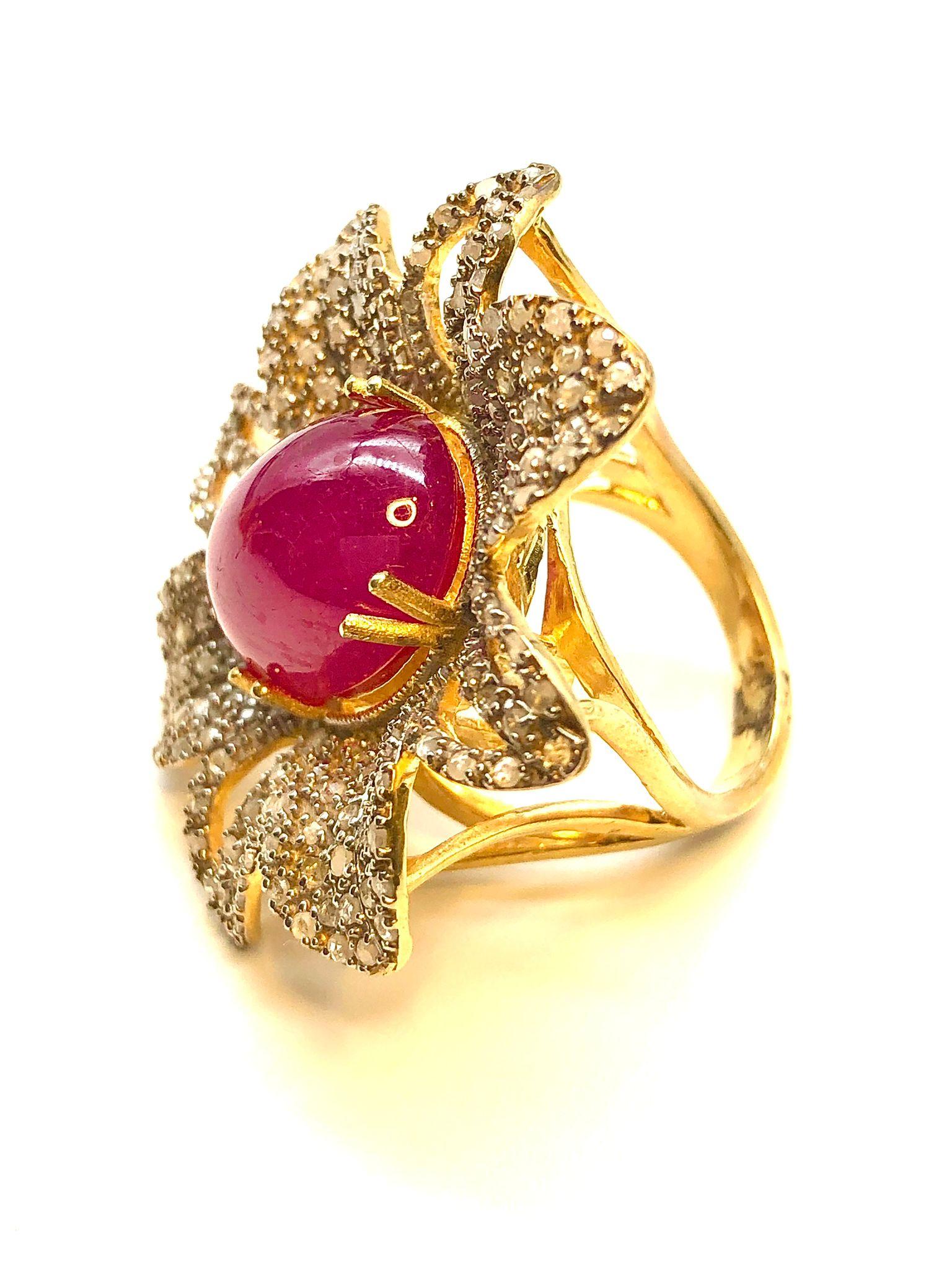 Bochic “Orient” Natural Ruby & Diamond Cocktail Ring Set In 18K Gold & Silver in vendita 1