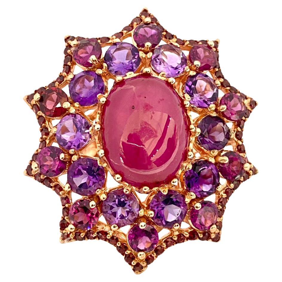 Bochic "Orient" Bague en or 18 carats et argent sertie de rubis naturels, rhodolites et améthystes
