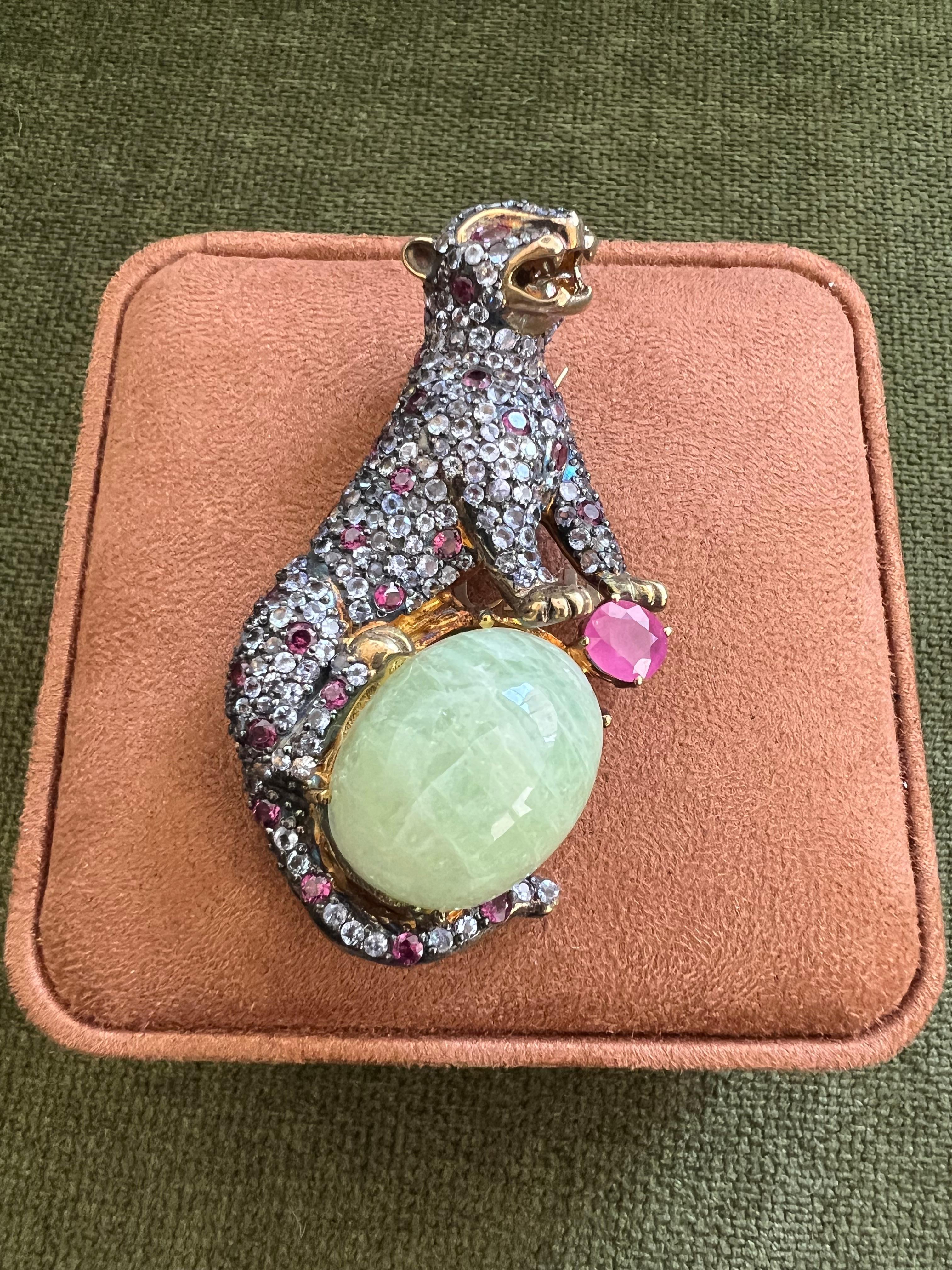 Bochic “Orient” Natural Ruby, Sapphire & Green Jade Brooch or Pendent Set In 18K For Sale 5