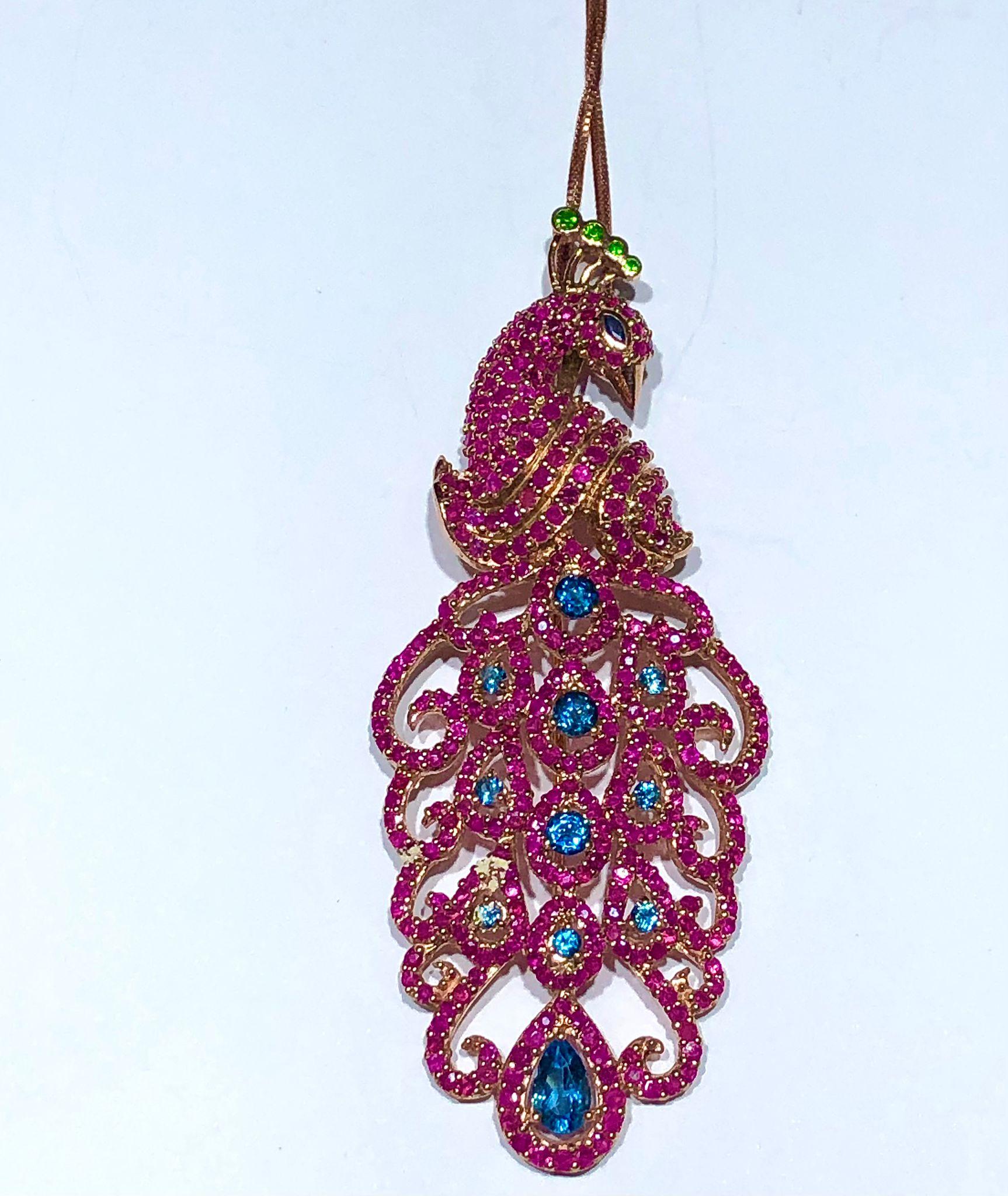 Belle Époque Bochic “Orient” Natural Ruby & Sapphire Peacock Brooch/Pendant 18K Gold&Silver For Sale