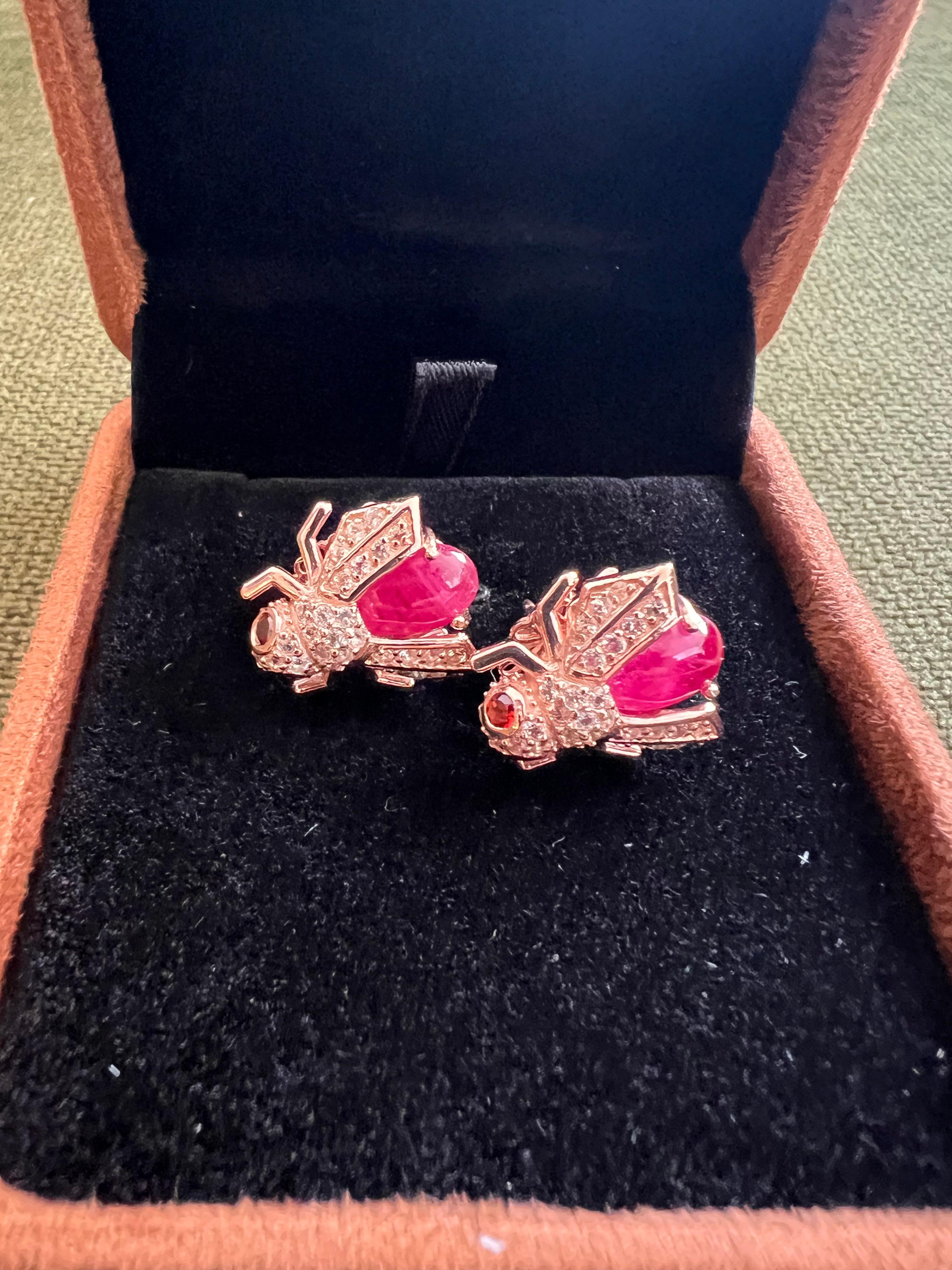Bochic “Orient” Natural Ruby & Topaz Earrings Set In 18K Yellow Gold & Silver For Sale 6