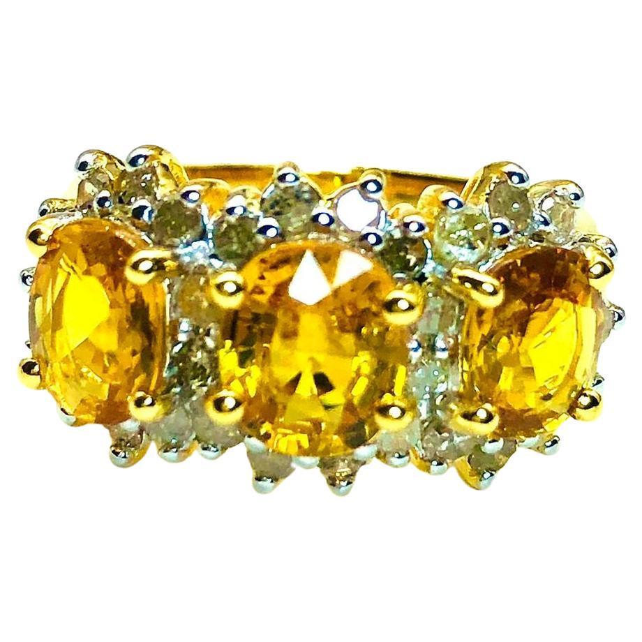 Bochic Orient Ring aus 18 Karat Gold und Silber mit natürlichem gelbem Saphir und Diamant