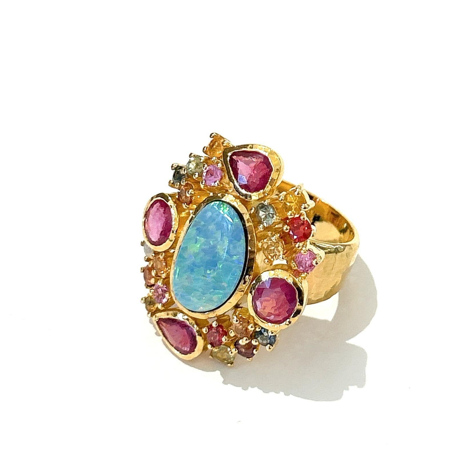 Brilliant Cut Bochic “Orient” Opal, Ruby & Sapphire Vintage Cluster Ring Set 18K & Silver  For Sale
