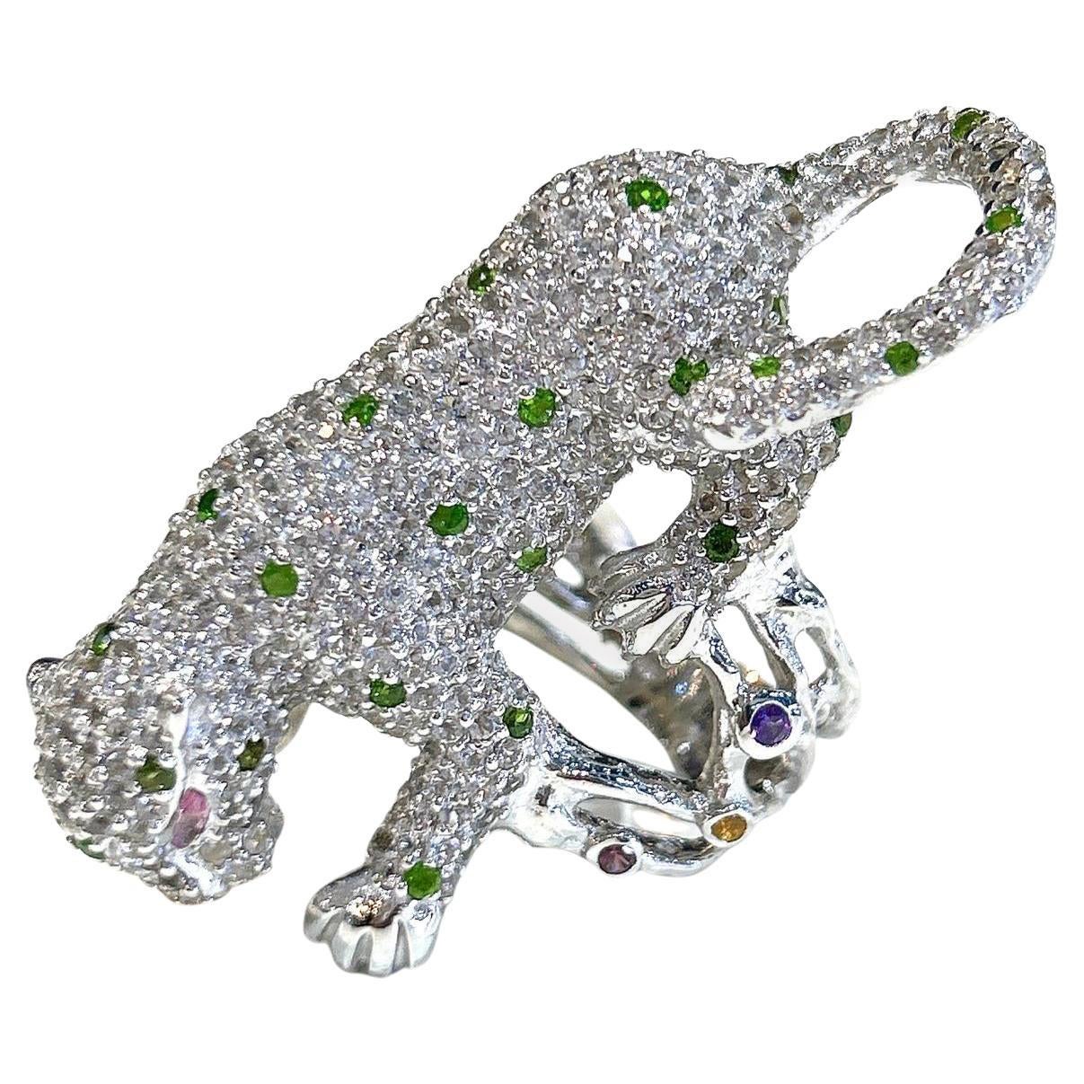 Bochic “Orient” Panthere Emerald & Sapphire Ring Set In 18K White Gold & Silver For Sale