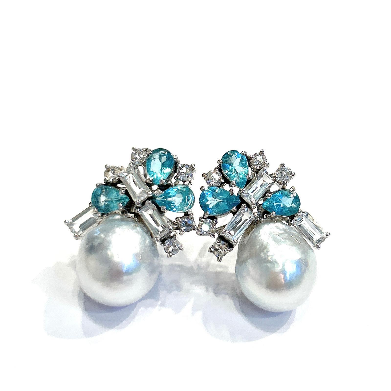 Pear Cut Bochic “Orient” Pearls, Topaz & Blue Appetite Earrings Set 18K Gold & Silver For Sale