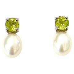 Bochic Orient Peridot & Südseeperle in Birne  Ohrringe aus 18 Karat Gold und Silber