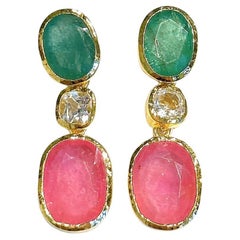 Bochic “Orient” Pink Ruby
Emerald Earrings Set In 18K Yellow Gold
Silver Bochic “Orient” Pink Ruby
Emerald Earrings Set In 18K Yellow Gold
Silver