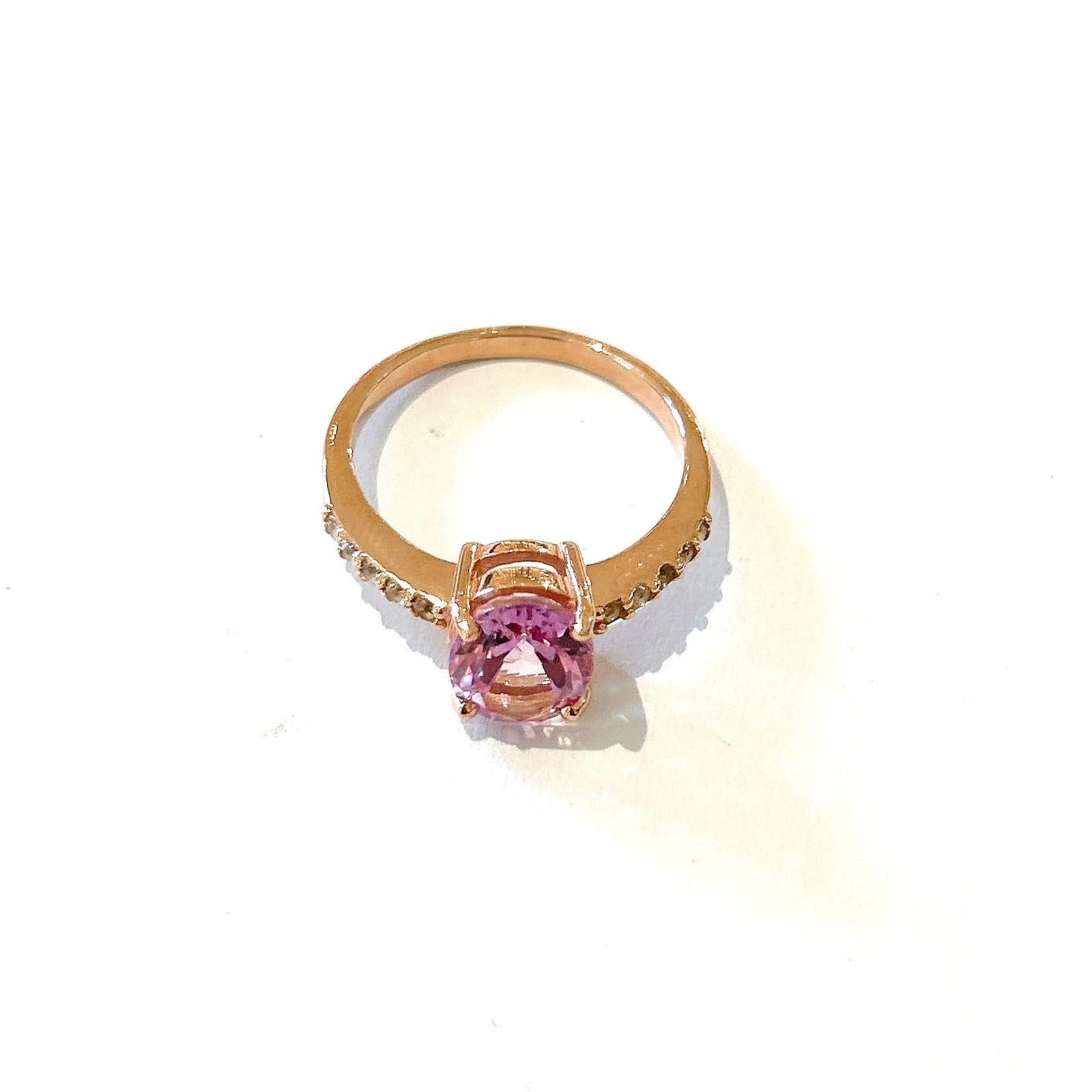 Brilliant Cut Bochic “Orient” Pink Topaz & White Topaz Solitaire Ring Set In 18K Gold & Silver For Sale