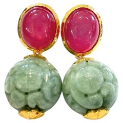 Bochic “Orient” Red Ruby & Carved Vintage Mint Jade Earrings 18K Gold & Silver