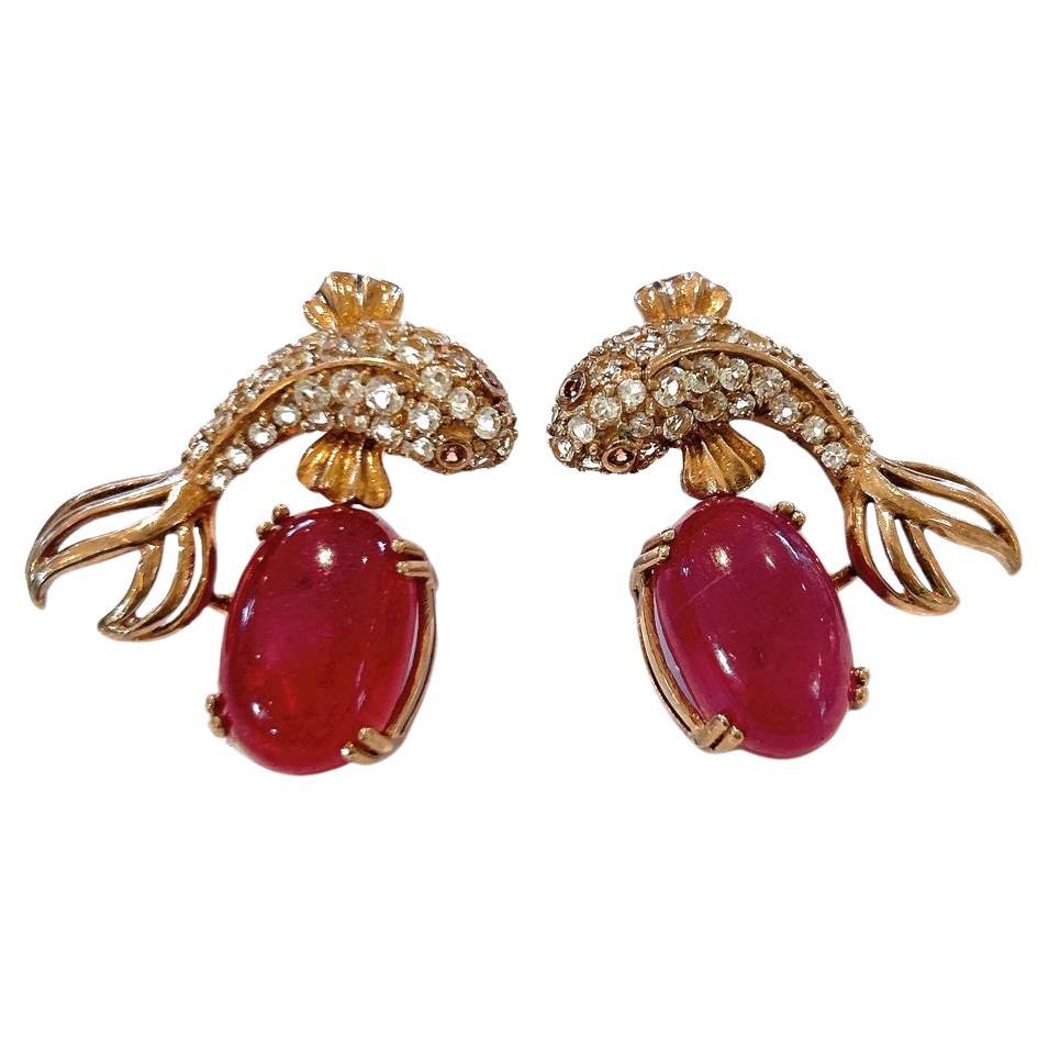 Bochic “Orient” Red Ruby & White Topaz Earrings Set In 18 K Gold & Silver 

Natural Red Rubies Cabochon Rubies 10 Carat 
Natural White Topaz Brilliant Cut - 1.40 Carat 

The earrings from the 