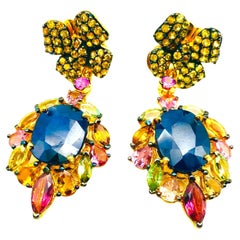 Orecchini "Orient" con zaffiri e tormaline retrò in oro e argento 18 carati di Bochic