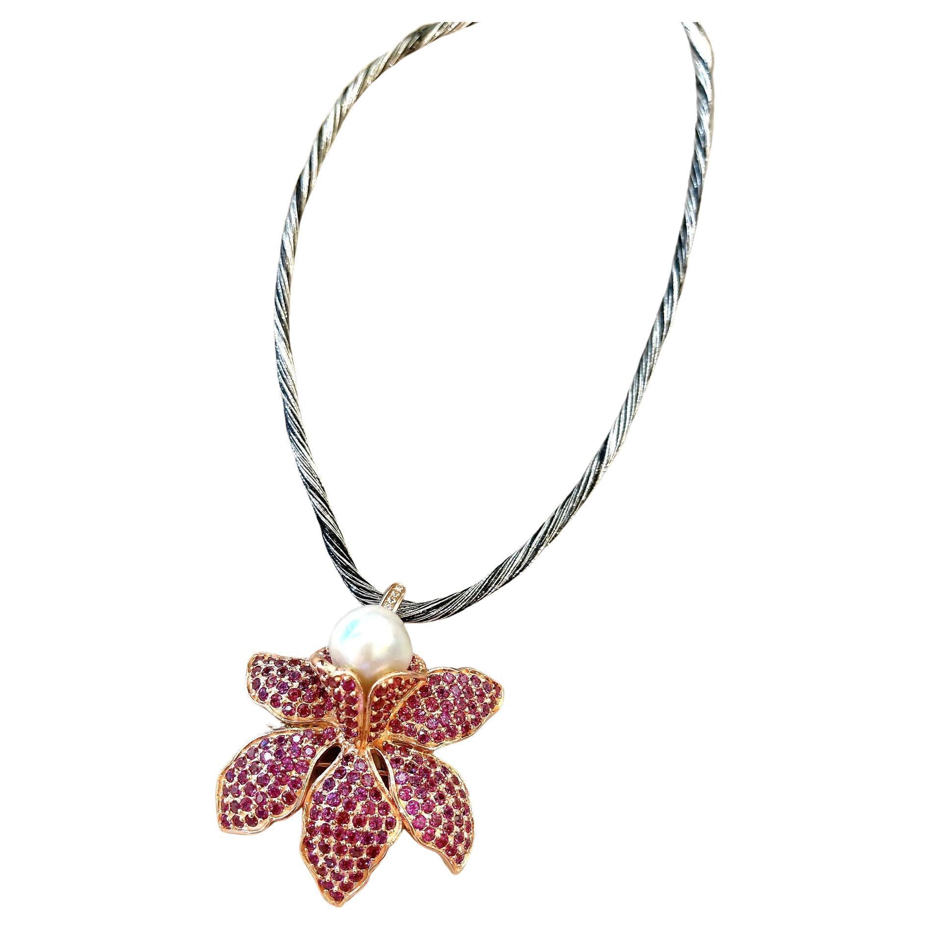 Bochic “Orient” Rodorite & Pearl Brooch / Pendant Set In 18K Gold & Silver 
Can be worn as a brooch and a pendant 

Natural Rodorite  - 5 carat 
Natural South Sea Pearl

The Brooch is from the 