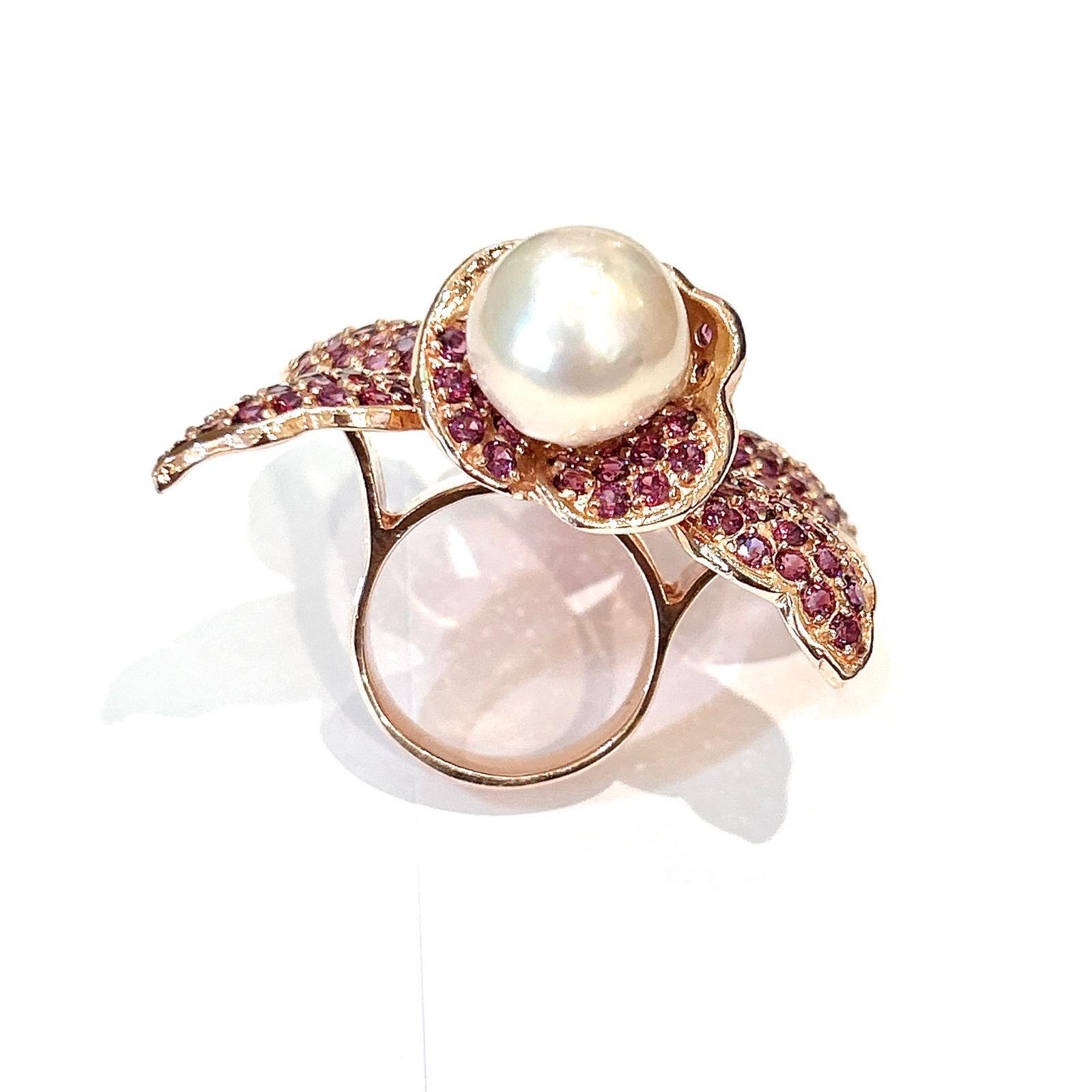 Taille brillant Bague cocktail Bochic Orient en or et argent 18 carats en vente