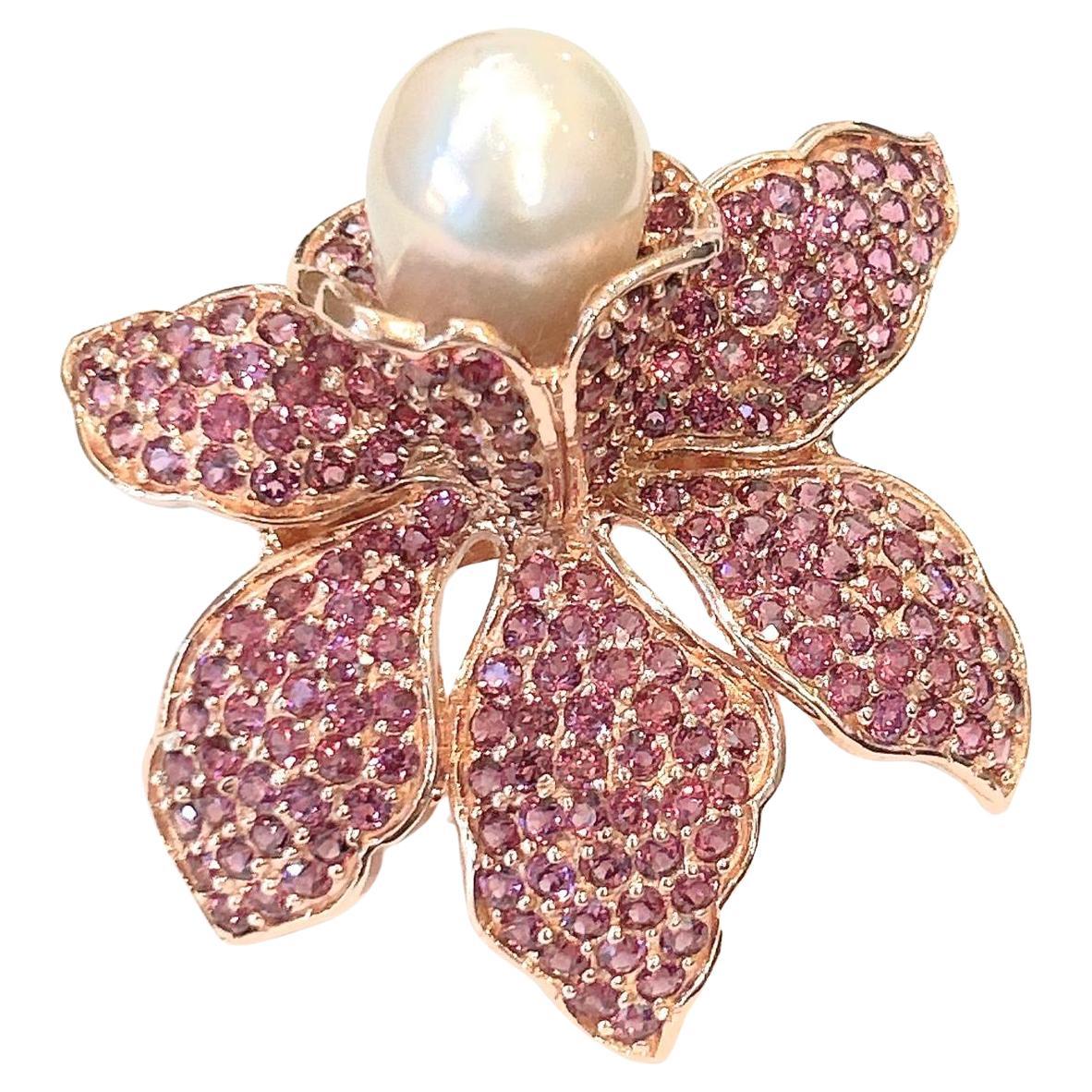 Bochic Orient Cocktailring aus 18 Karat Gold und Silber mit Rodorit und Perle