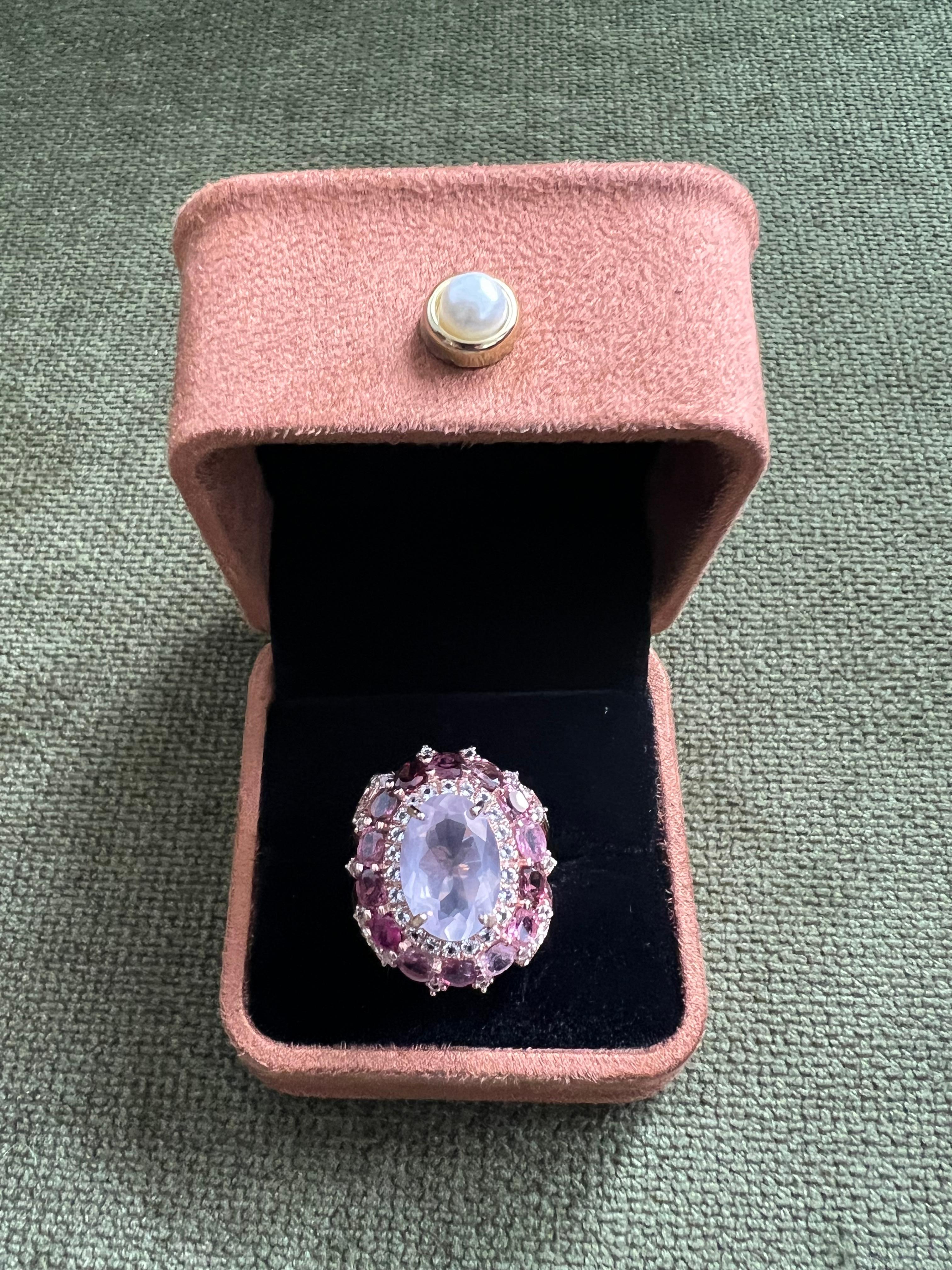 Baroque Bochic “Orient” Rose Rhodolite & Pink Quartz Ring Set In 18K Gold & Silver For Sale