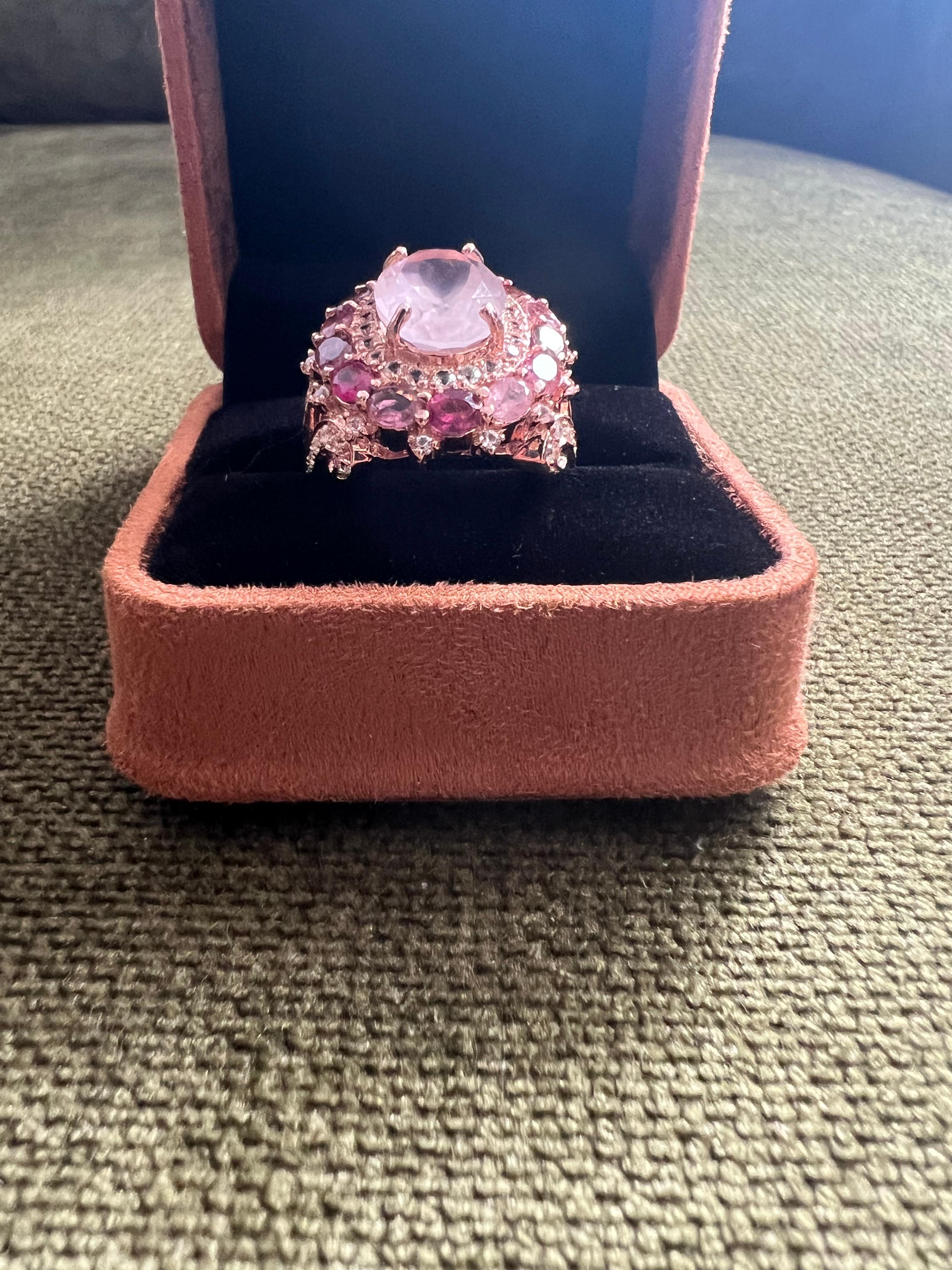 Bochic “Orient” Rose Rhodolite & Pink Quartz Ring Set In 18K Gold & Silver For Sale 2