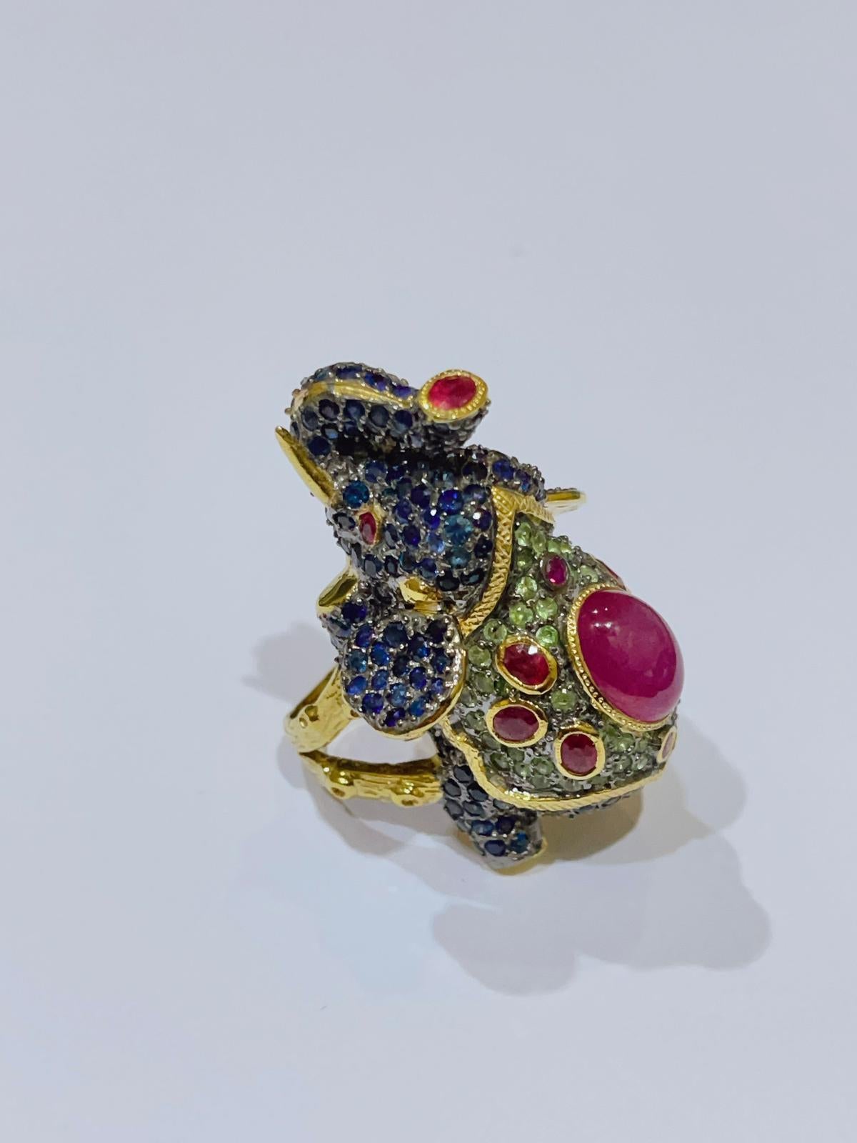 Bochic “Orient” Ruby, Emerald & Sapphire Elephant Rings Set in 22k Gold & Silver For Sale 11