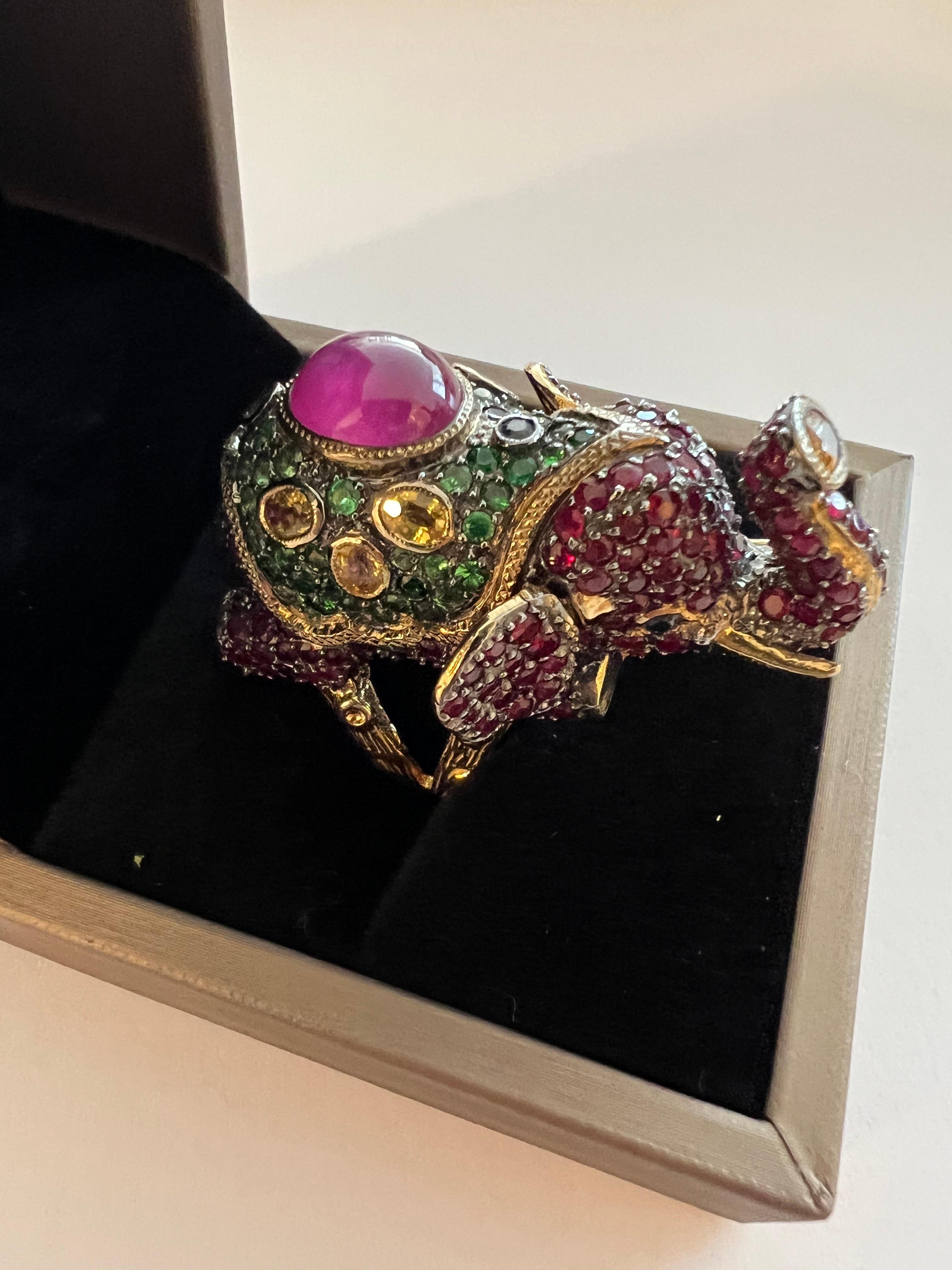 Bochic “Orient” Ruby, Emerald & Sapphire Elephant Rings Set in 22k Gold & Silver In New Condition For Sale In New York, NY