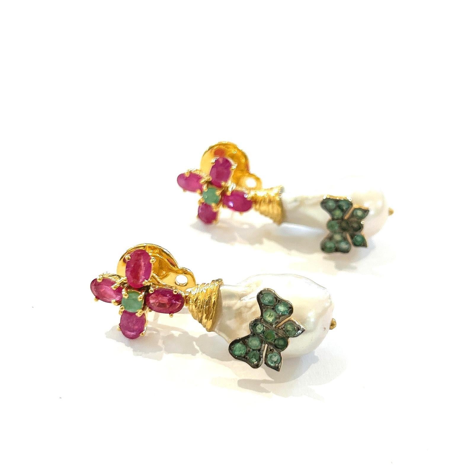 Bochic “Orient” Ruby, Emerald & South Sea Pearls Earrings In 18K Gold & Silver 

Natural Red Rubies - 4 carat 
Natural Green Emeralds - 1.50 carat 
South Sea White Drop Pearls 

The earrings from the 