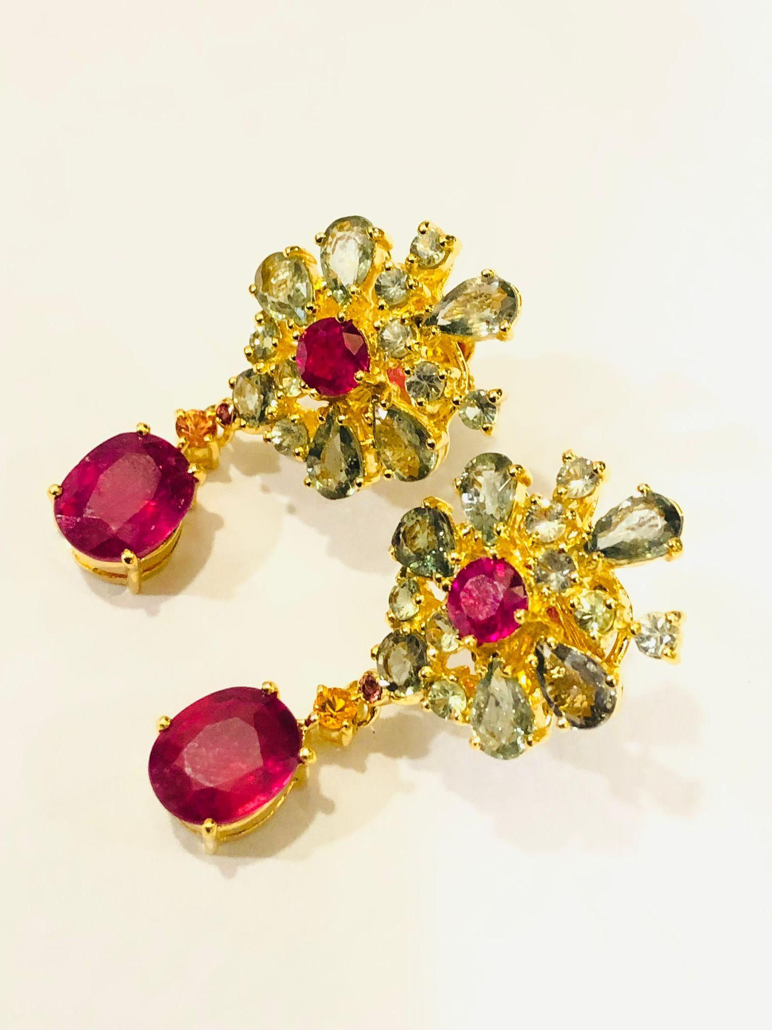 Bochic “Orient” Ruby & Green & Yellow Sapphire Earrings Set 18K Gold & Silver In condizioni Nuovo in vendita a New York, NY