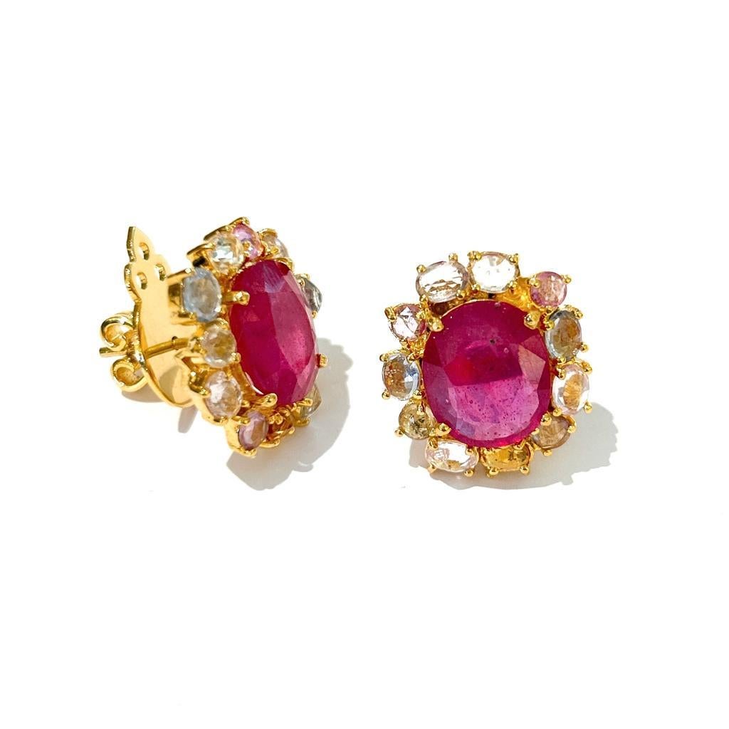 Bochic Orient Rubin & mehrfarbige Saphir-Ohrringe aus 18 Karat Gold und Silber  (Brillantschliff) im Angebot