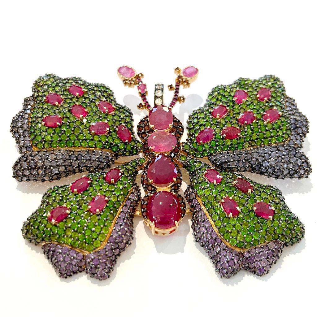 Brilliant Cut Bochic “Orient” Ruby & Pink Sapphire, Multi Gem Brooch Set In 18K Gold & Silver  For Sale