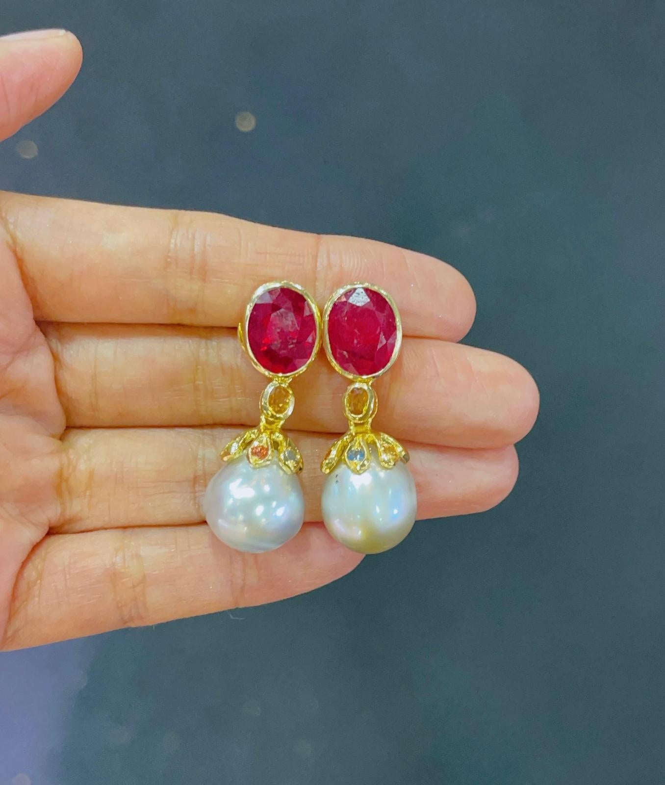 Bochic “Orient” Ruby, Sapphire & South Sea Earrings Set In 18K Gold & Silver  In New Condition For Sale In New York, NY
