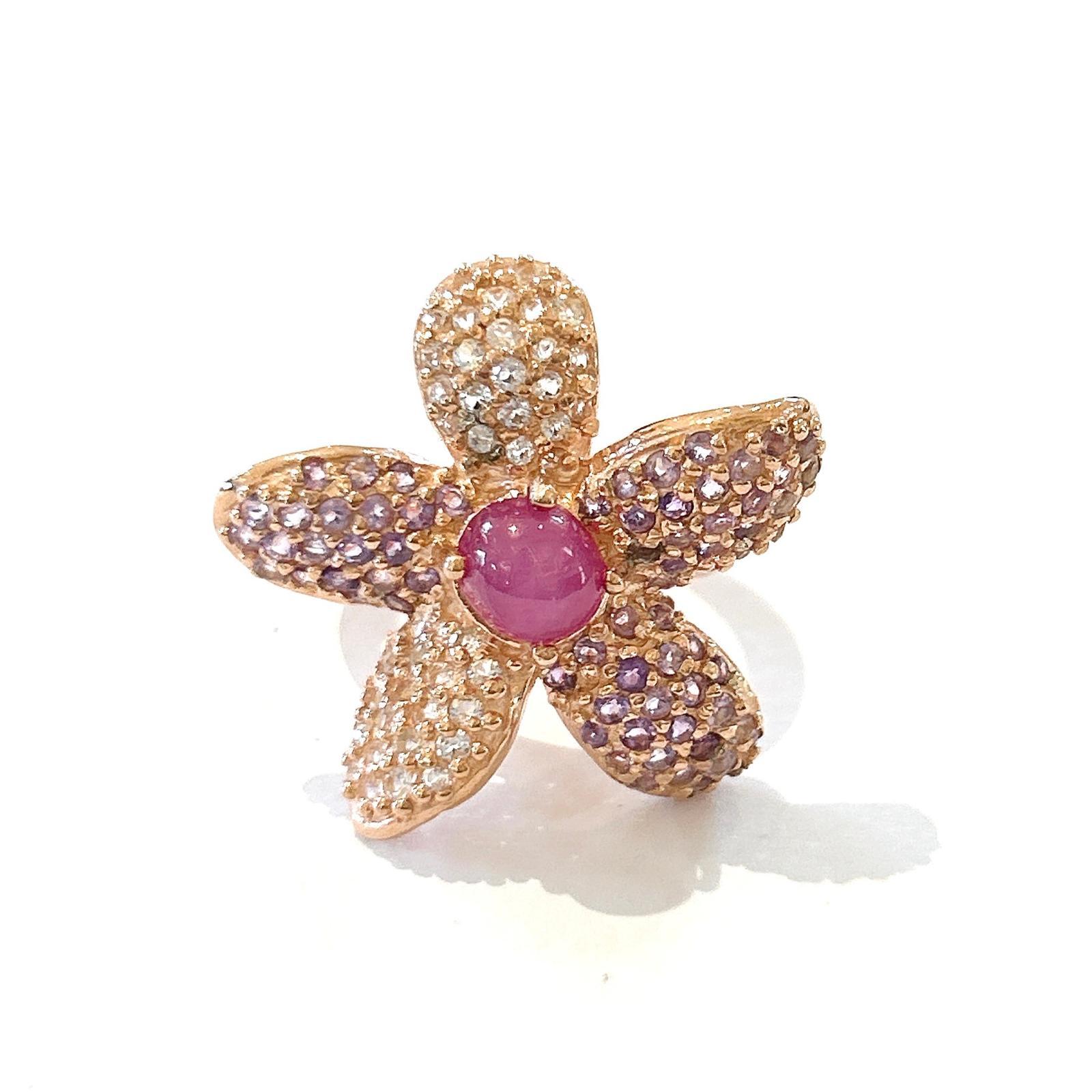 Brilliant Cut Bochic “Orient” Ruby, White Topaz & Amethyst Ring Set In 18K Gold & Silver For Sale
