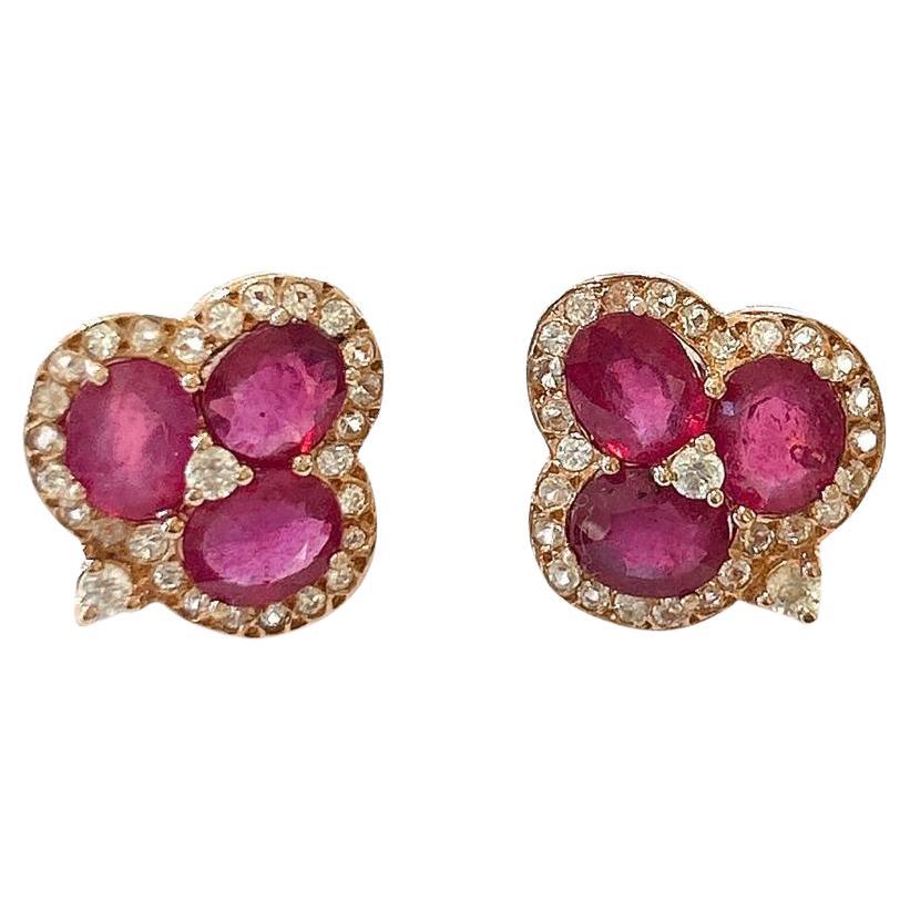 Pendientes Bochic "Oriente" de rubí y topacio blanco Flor de LiEngarzados en oro de 18 quilates y plata en venta