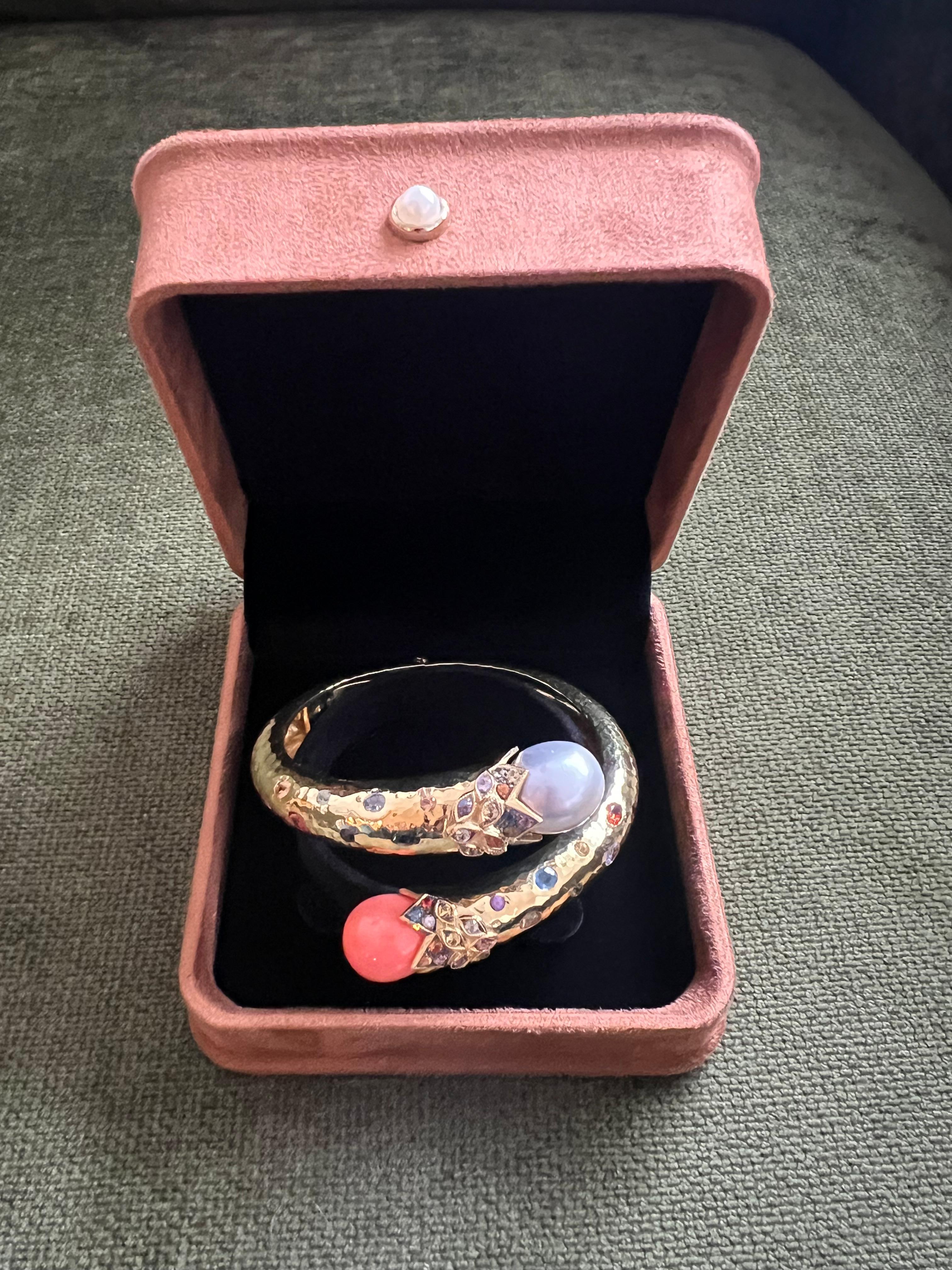 Anglo-Indian Bochic “Orient” Sapphire, Coral & South Sea Pearl Bangle Set 18K & Silver For Sale