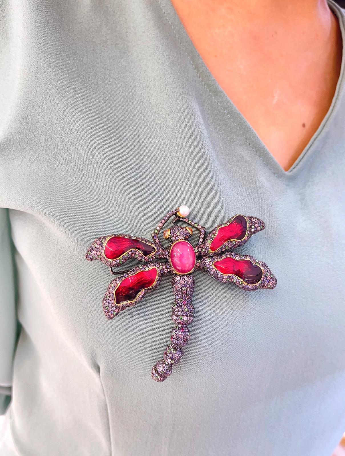 Women's Bochic “Orient” Sapphire, Red Ruby & Red Enamel Brooch Set In 18K Gold & Silver  For Sale