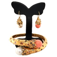 Bochic “Orient” Sapphire 
South Sea Pearl Earrings 
Bangle Set 18K 
Silver