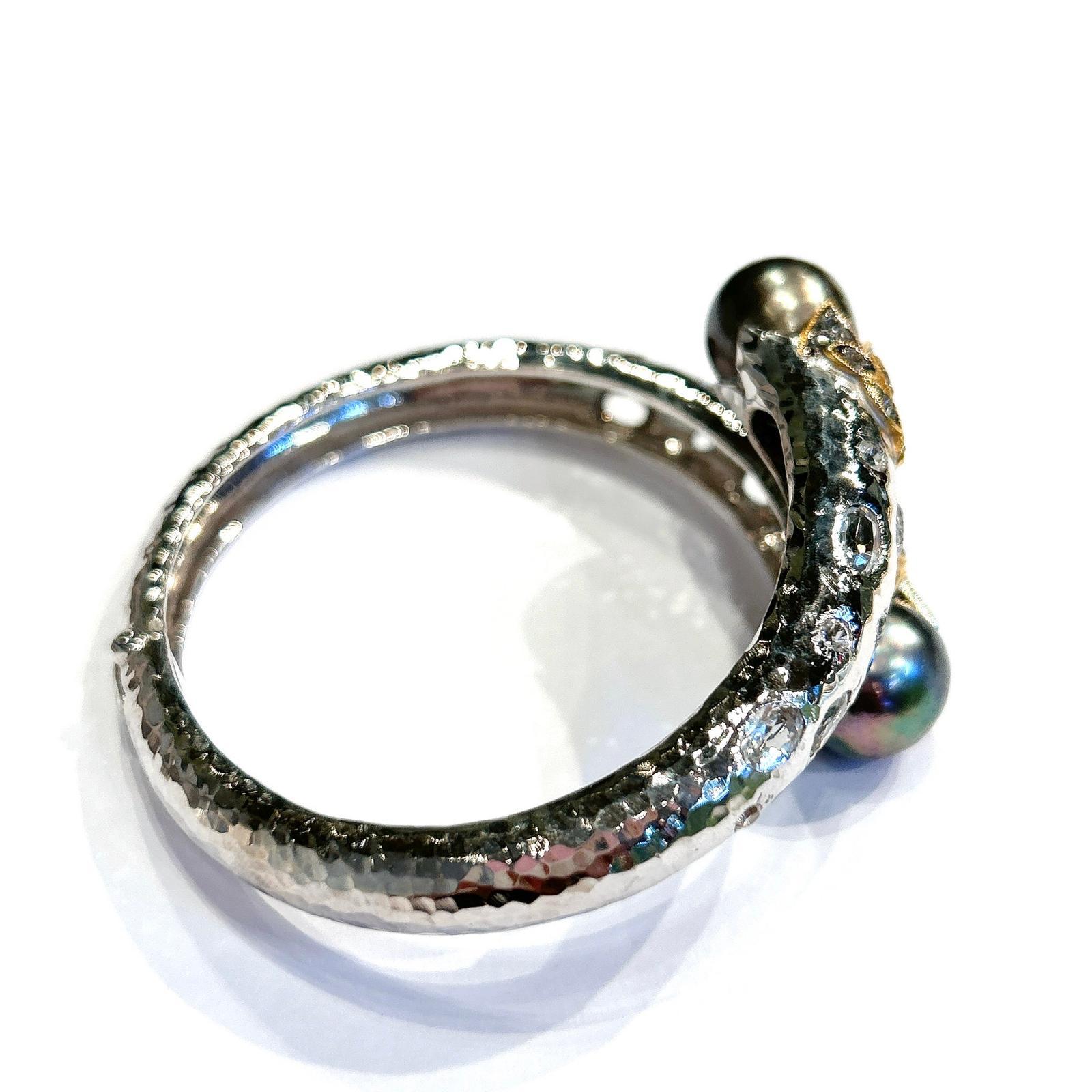 Bochic “Orient” Sapphire, Topaz & South Sea Pearl Bangle Set White 18K & Silver For Sale 3