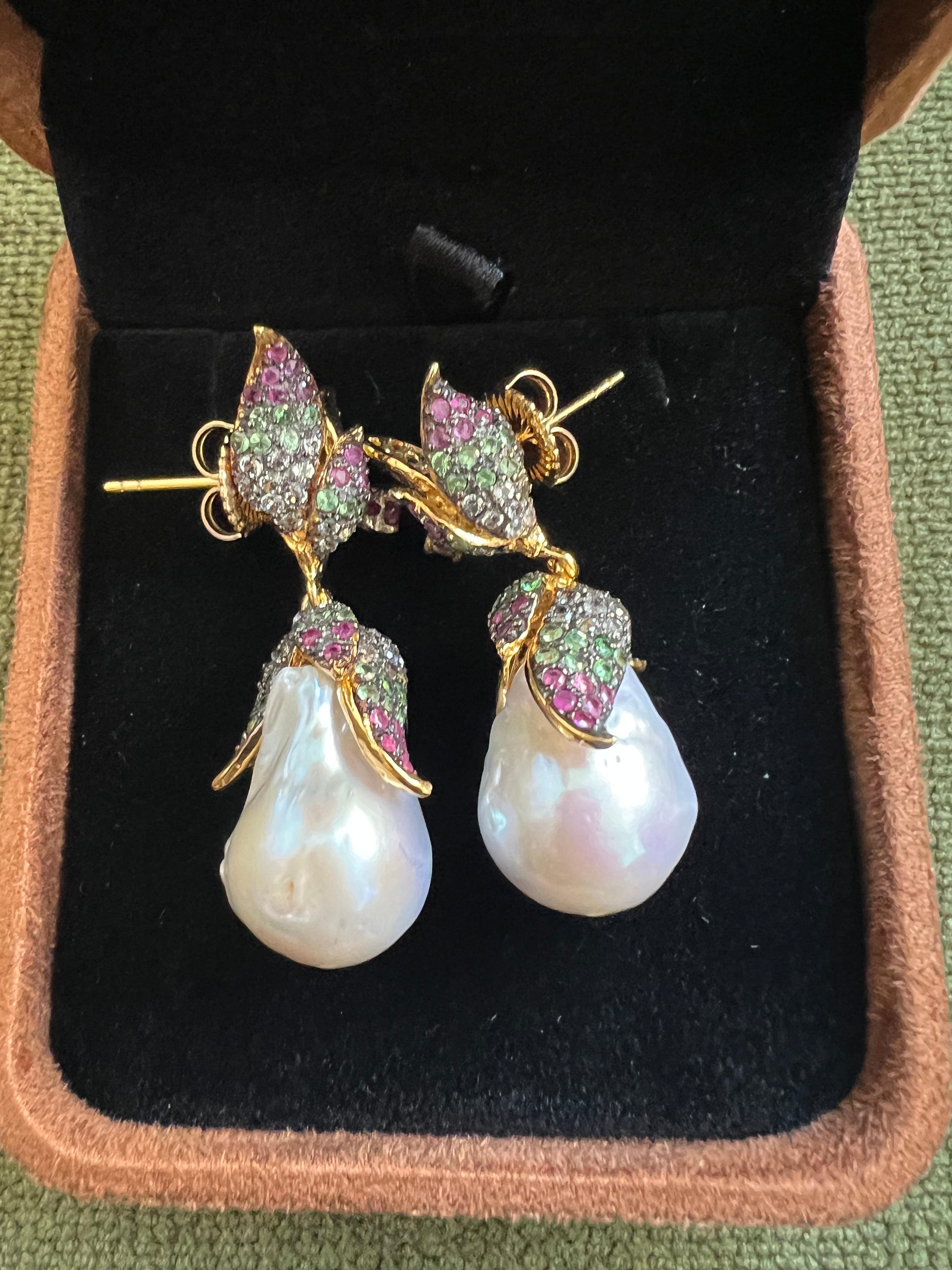 Bochic “Orient” South Sea Pearl, Sapphire & Ruby Earrings Set 18K Gold & Silver For Sale 4