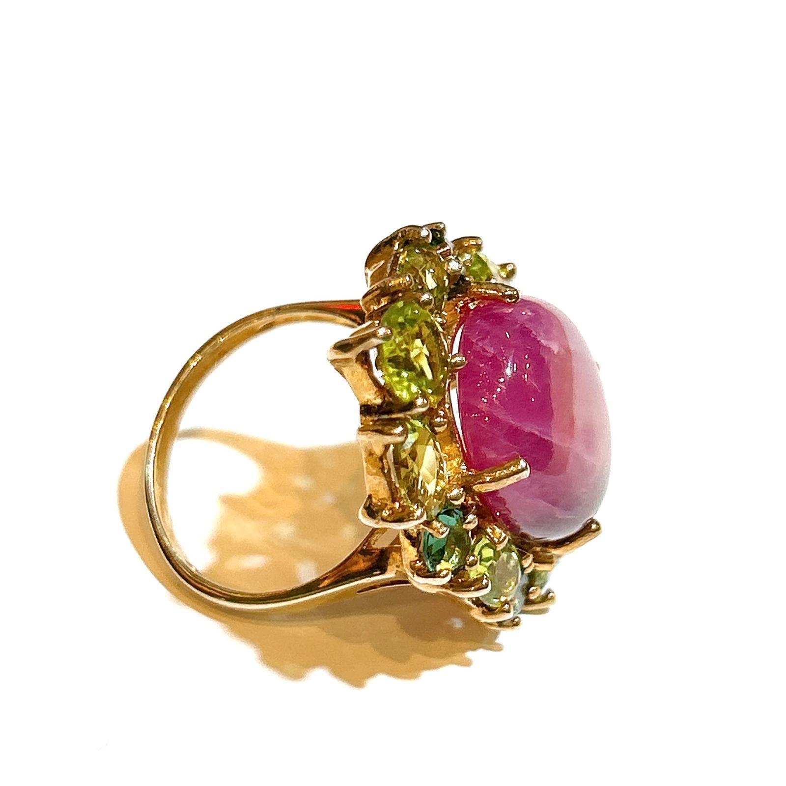 Baroque Bochic “Orient” Star Ruby & Green Perridot Cocktail Ring 18K Gold & Silver For Sale