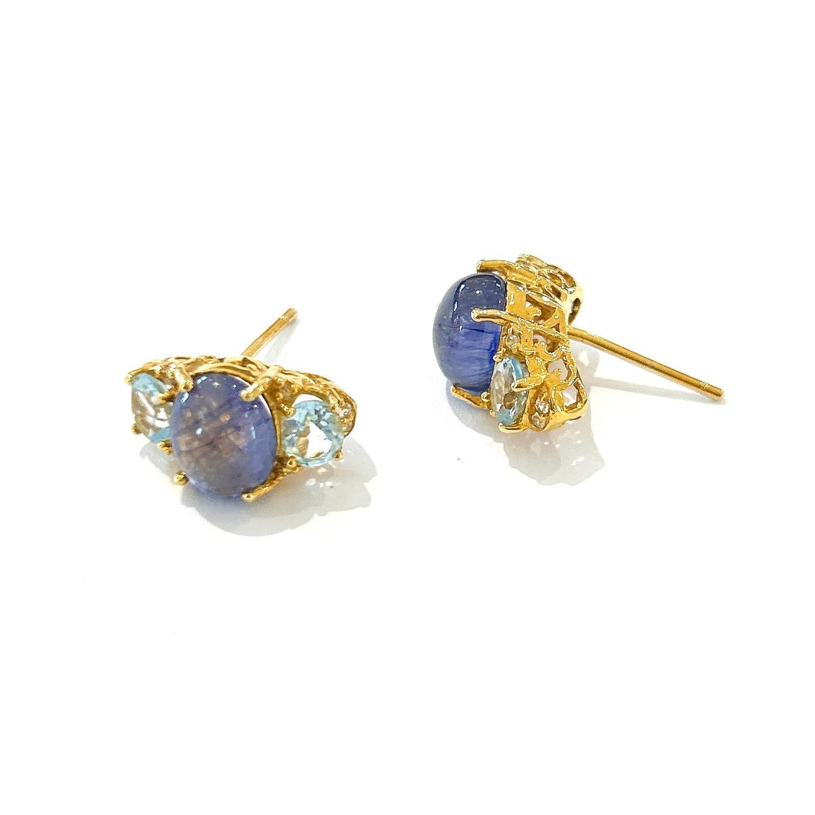 Cabochon Bochic “Orient” Tanzanite & Blue Topaz Earrings Set In 18K Gold & Silver For Sale