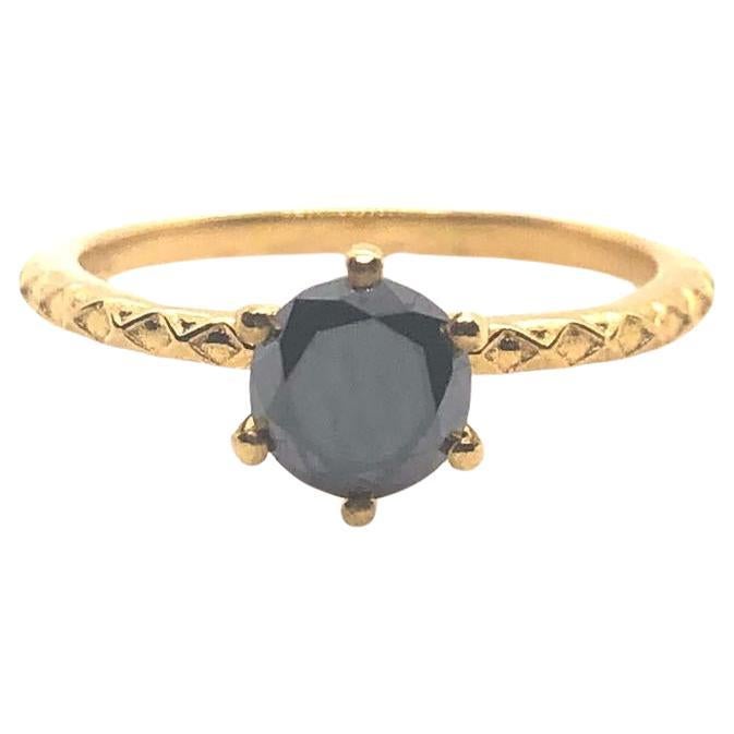 Bochic �“Orient” Natural Black Diamond Vintage Retro Ring Set In 18K Gold & Silver 

Natural Center Black Diamond
1.00 Carat 

This Sex and the City Ring is from the 