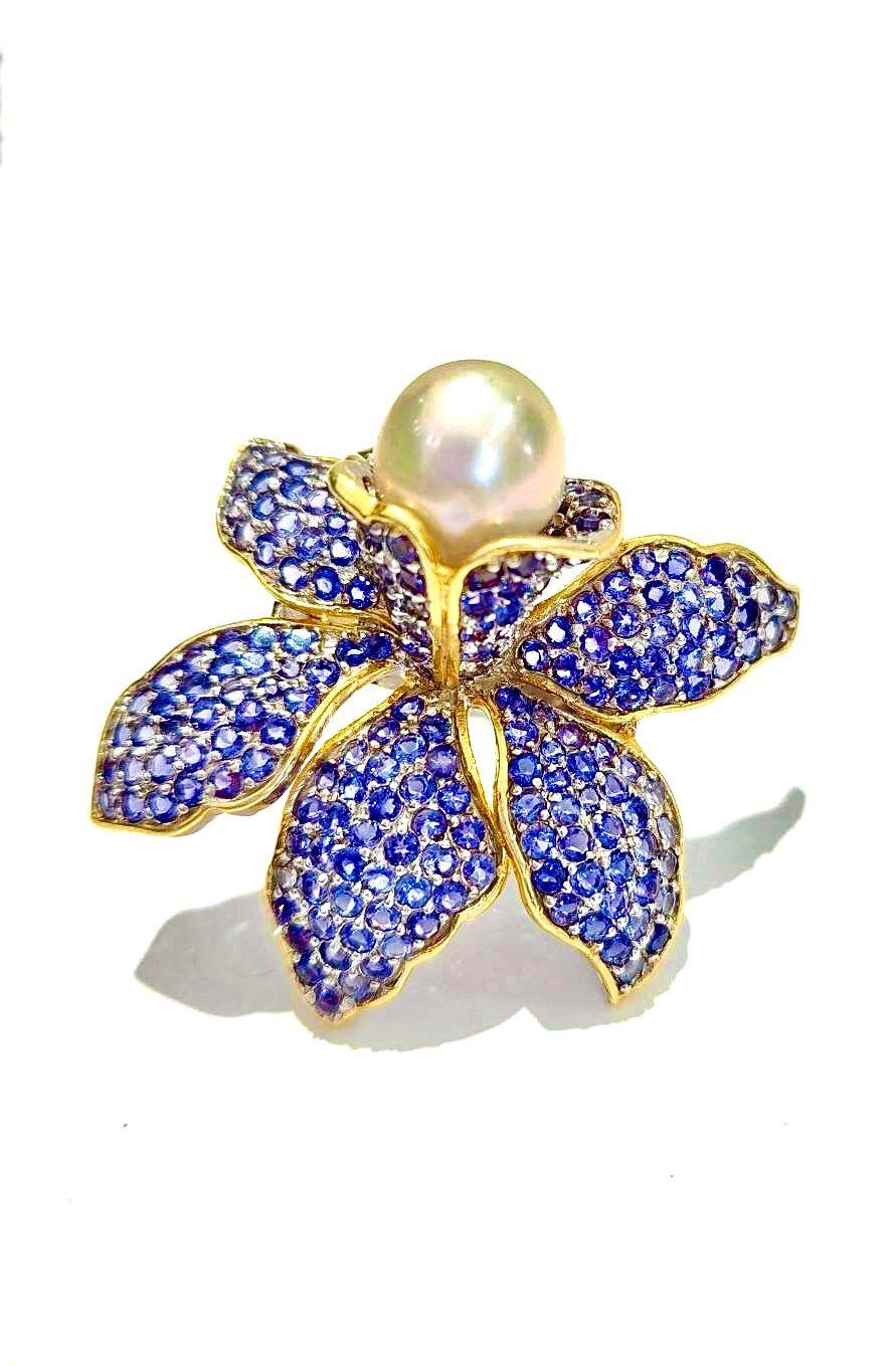 Baroque Bochic “Orient” Vintage Blue Sapphire & White Pearl Ring - 18K Gold & Silver For Sale