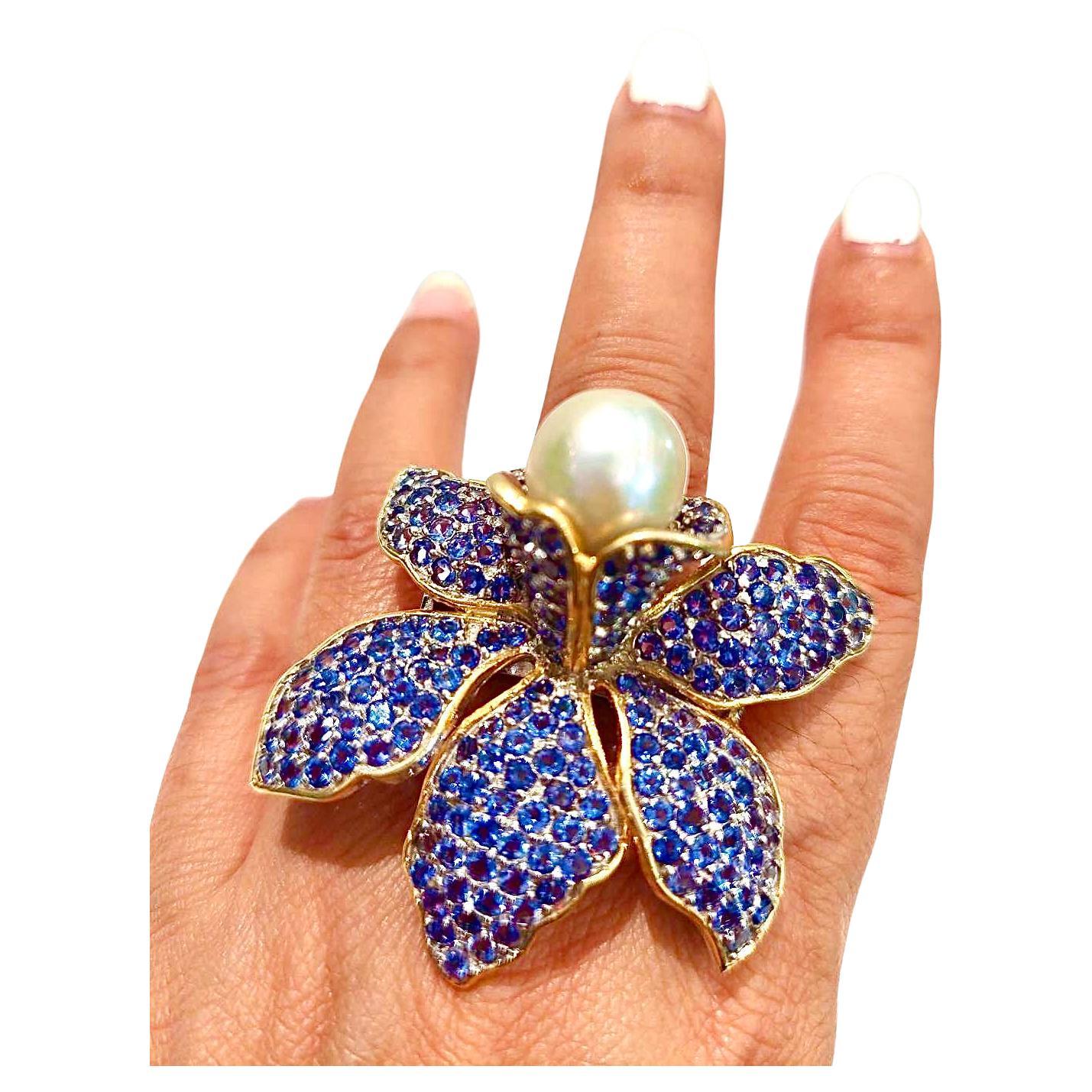 Bochic “Orient” Vintage Blue Sapphire 
White Pearl Ring - 18K Gold 
Silver