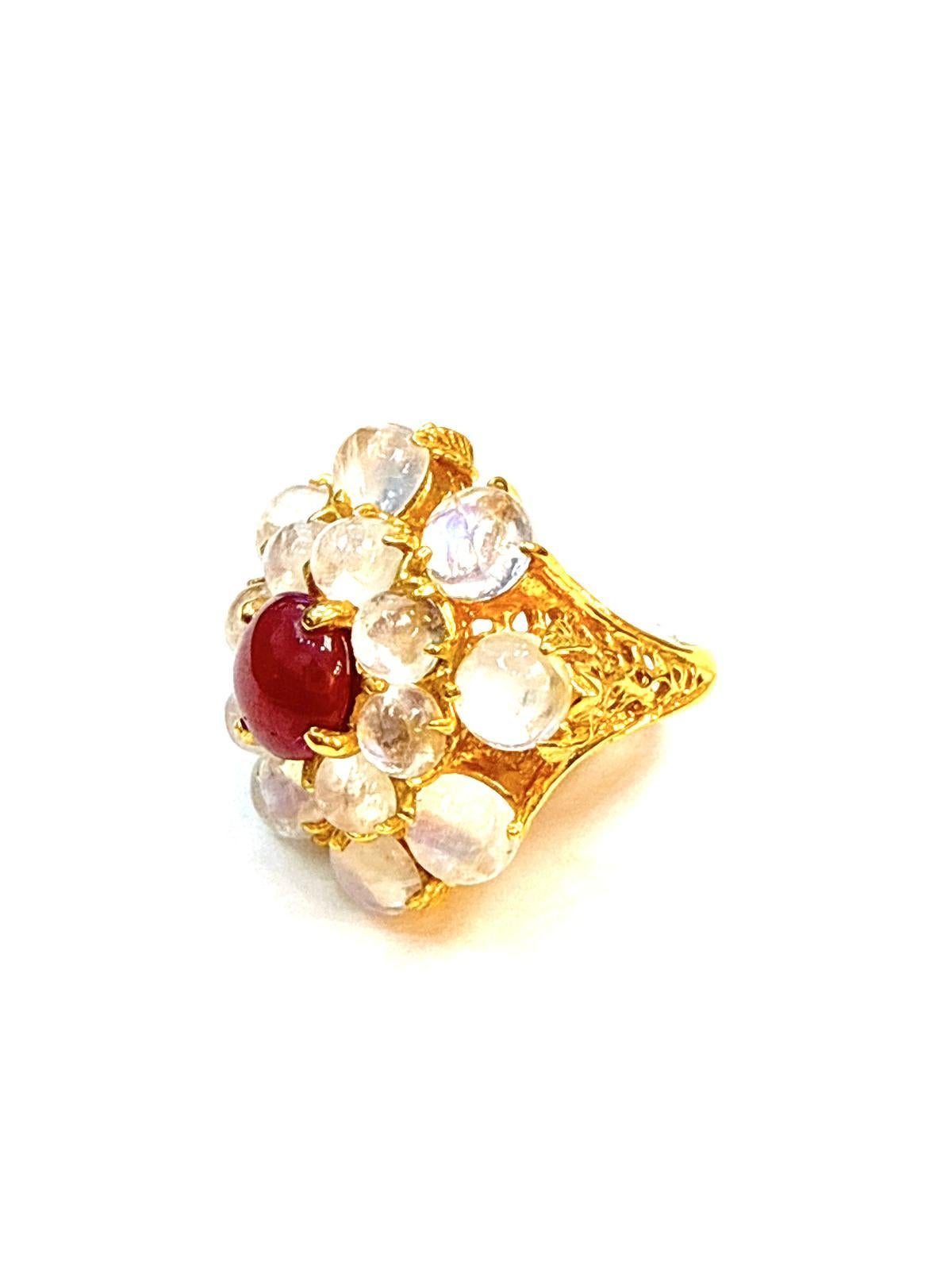 Bochic “Orient” Vintage Bubble Cabochon Ruby & Moon Stone Ring Set 18K Gold & Si For Sale 5