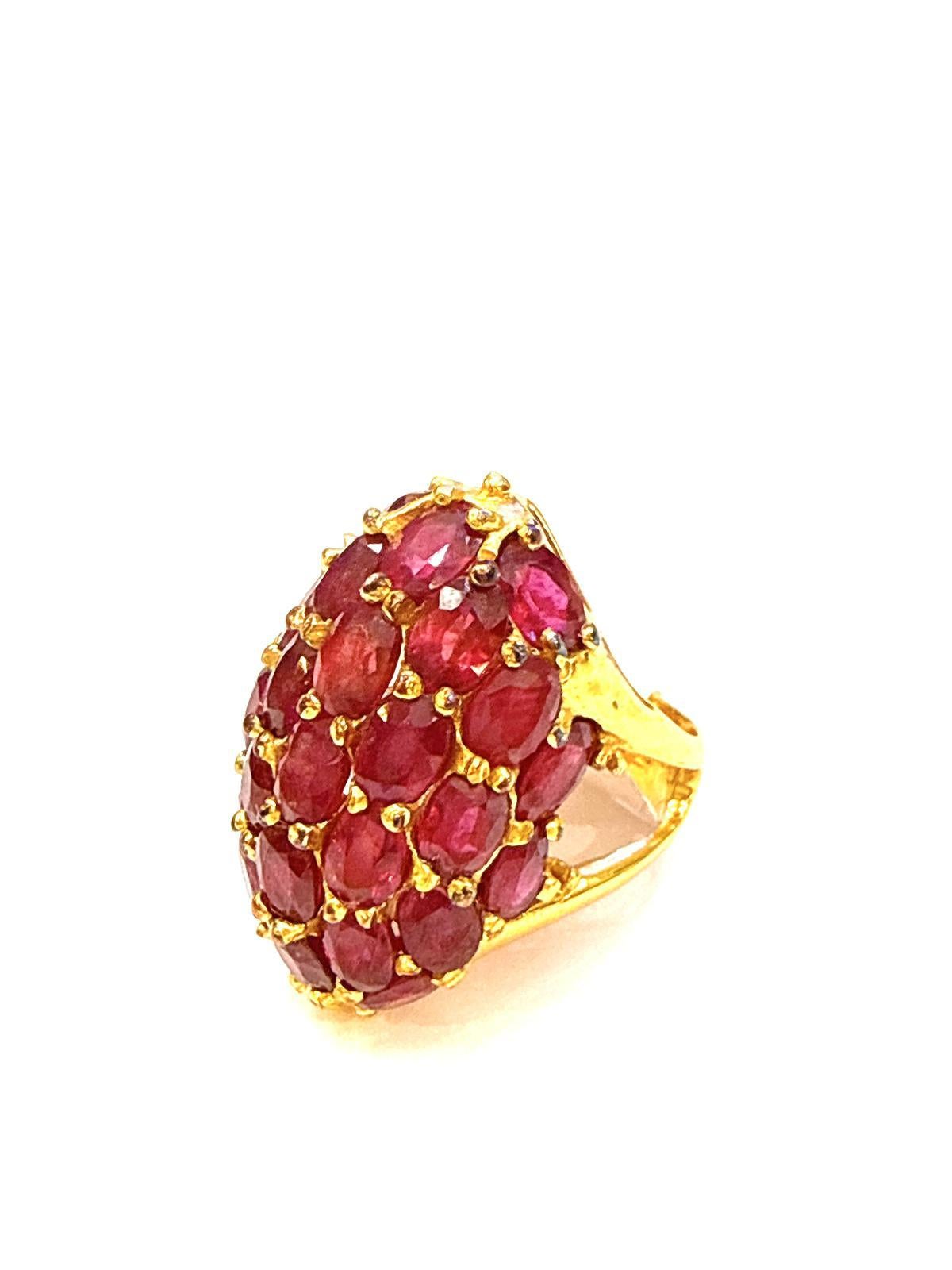 Bochic “Orient” Vintage Bubble Cabochon Ruby Ring Set In 18K Gold & Silver For Sale 2