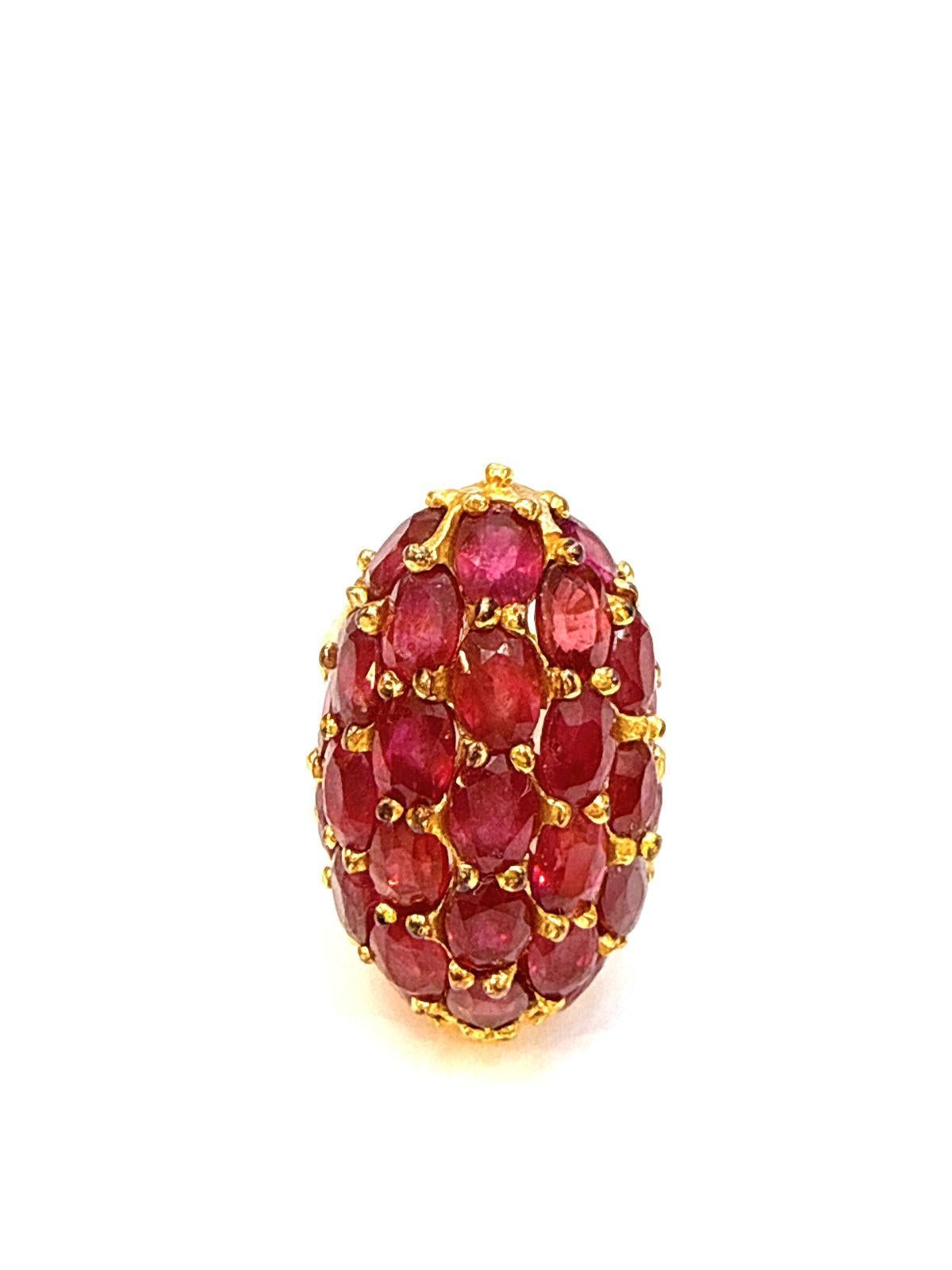 Bochic “Orient” Vintage Bubble Cabochon Ruby Ring Set In 18K Gold & Silver For Sale 3