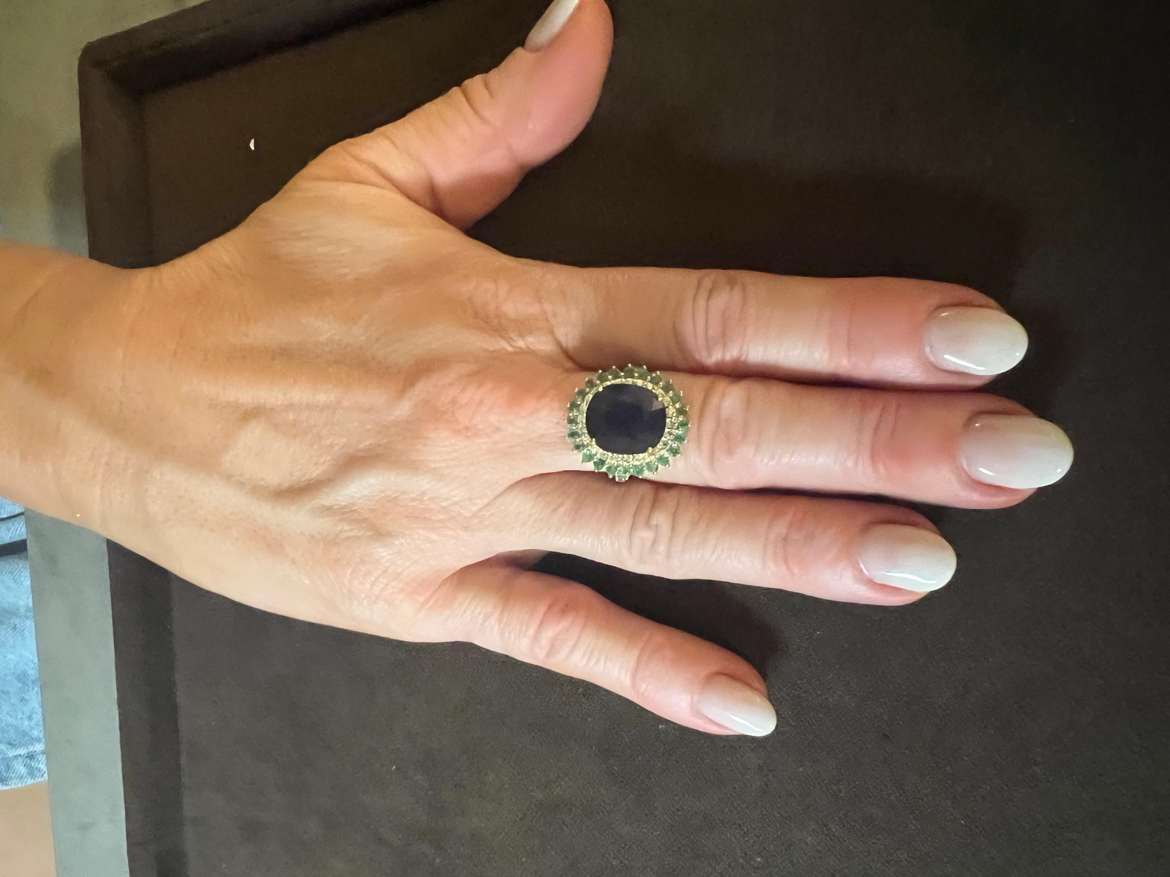 Bochic “Orient” Vintage Diamond, Blue Sapphire & Emerald Ring Set In 18K Gold & For Sale 6