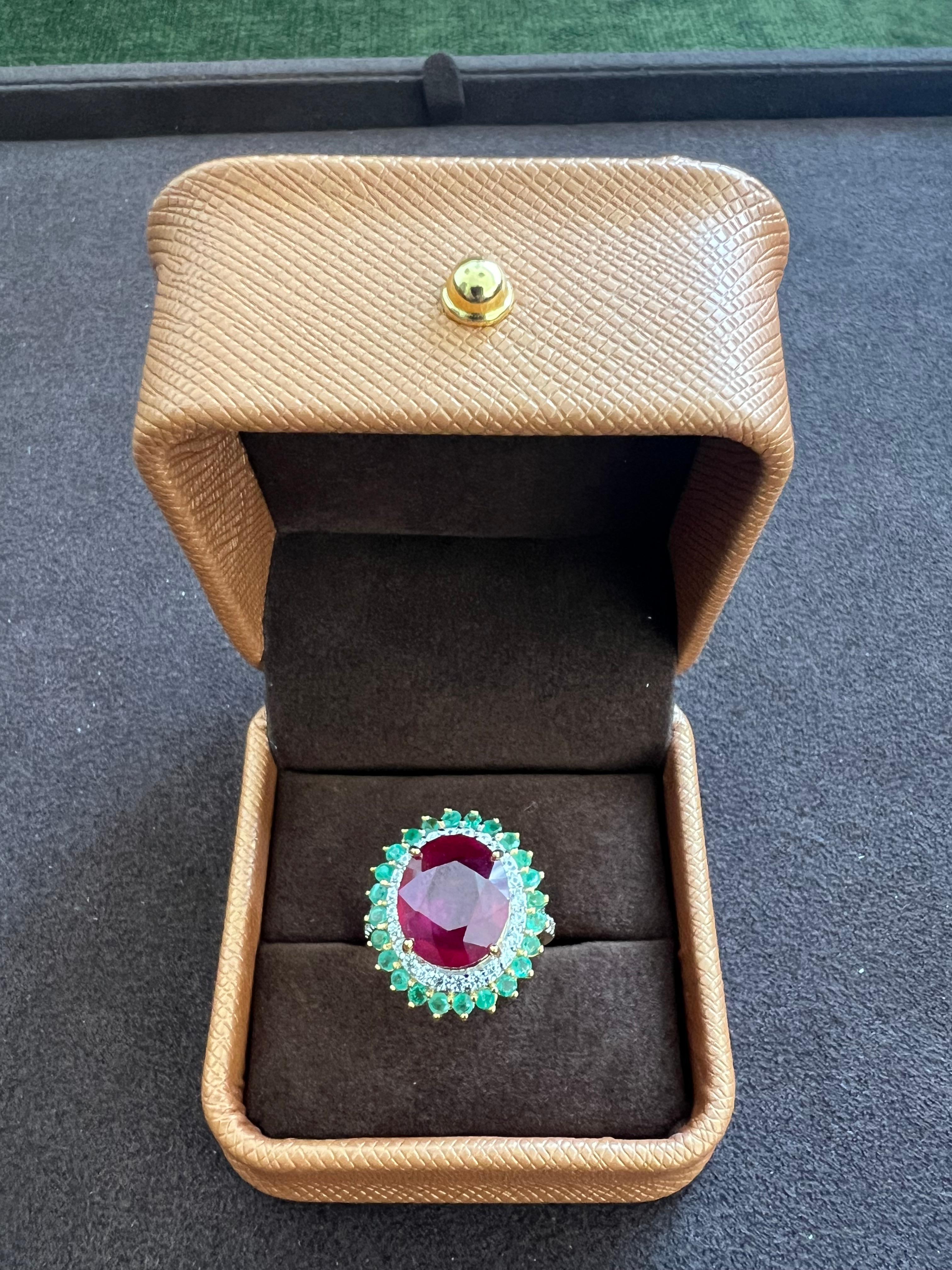 Bochic “Orient” Vintage Diamond, Ruby & Emerald Ring Set In 18K Gold & Silver For Sale 6