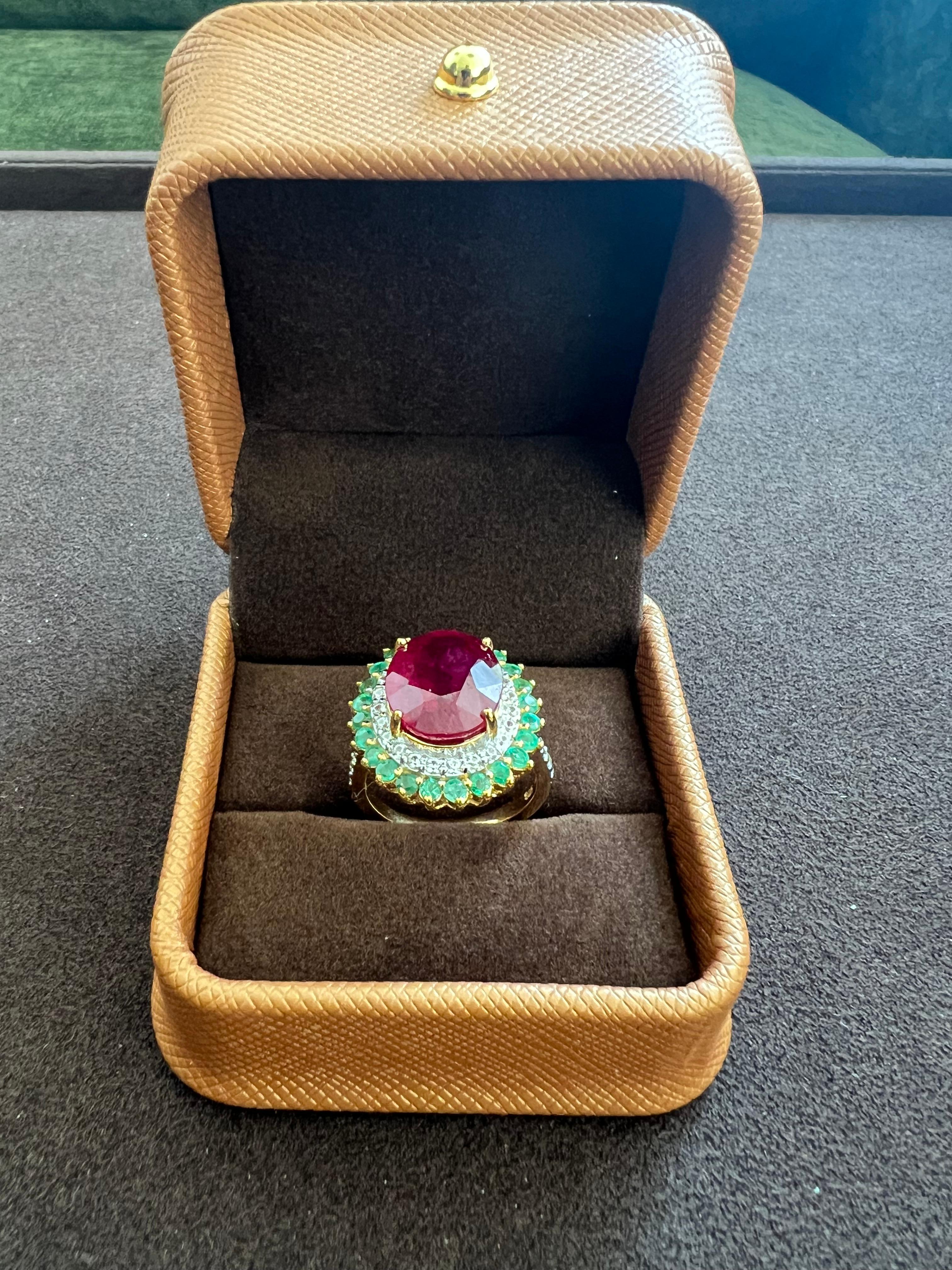 Bochic “Orient” Vintage Diamond, Ruby & Emerald Ring Set In 18K Gold & Silver For Sale 2