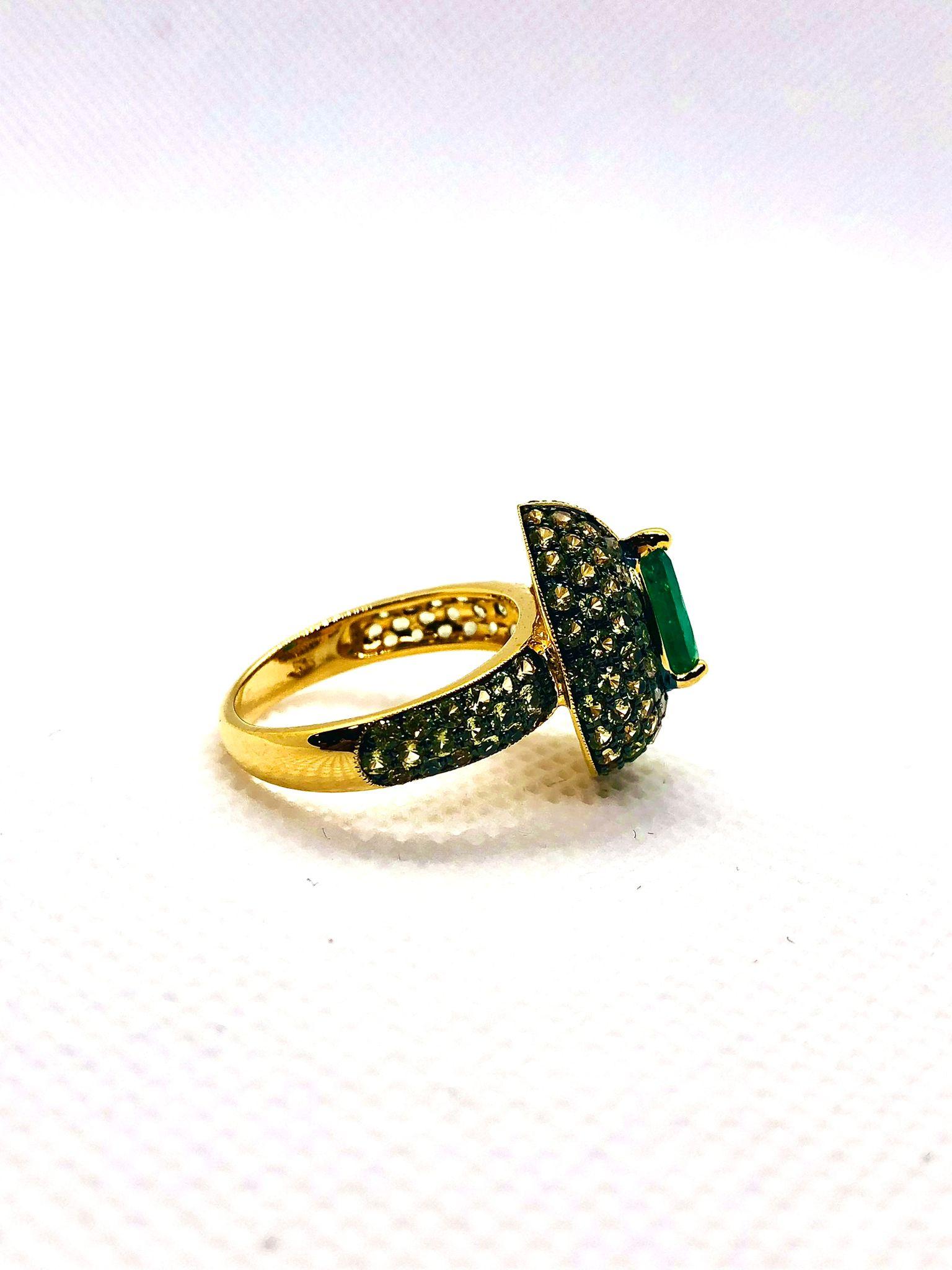 Bochic “Orient” Vintage Emerald & Fancy Yellow Sapphire Ring Set In 18K Gold & S For Sale 6